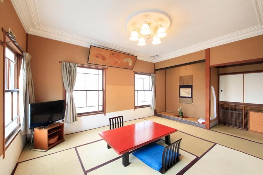 Japanese-Style Superior Room – Private Hot spring Bath & Garden View