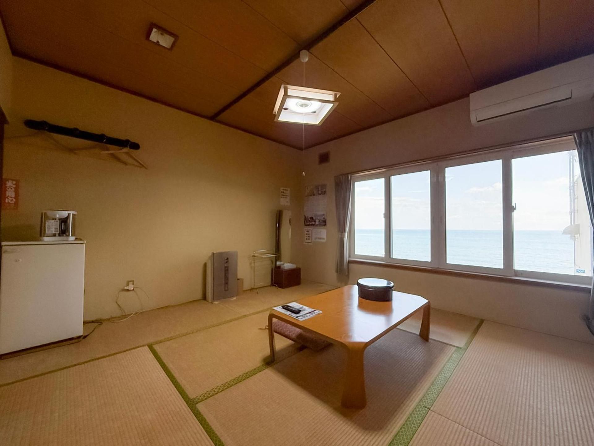 Japanese-Style Room