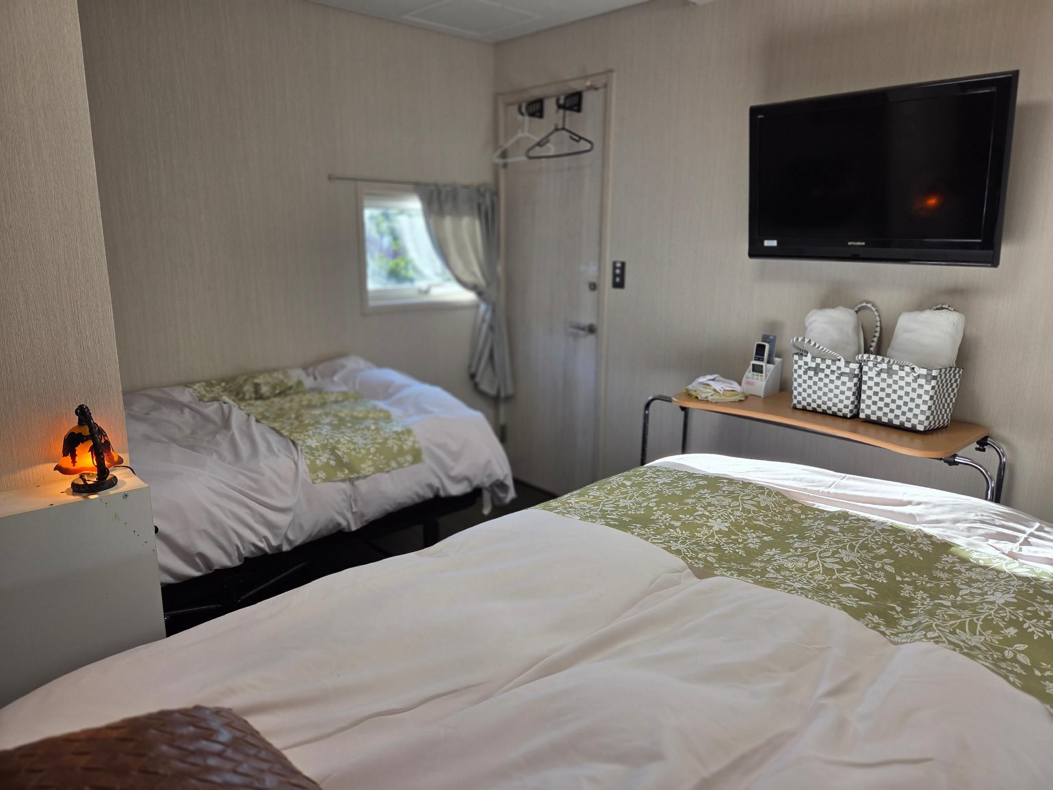  2 Bedroom Family Garden Apartment