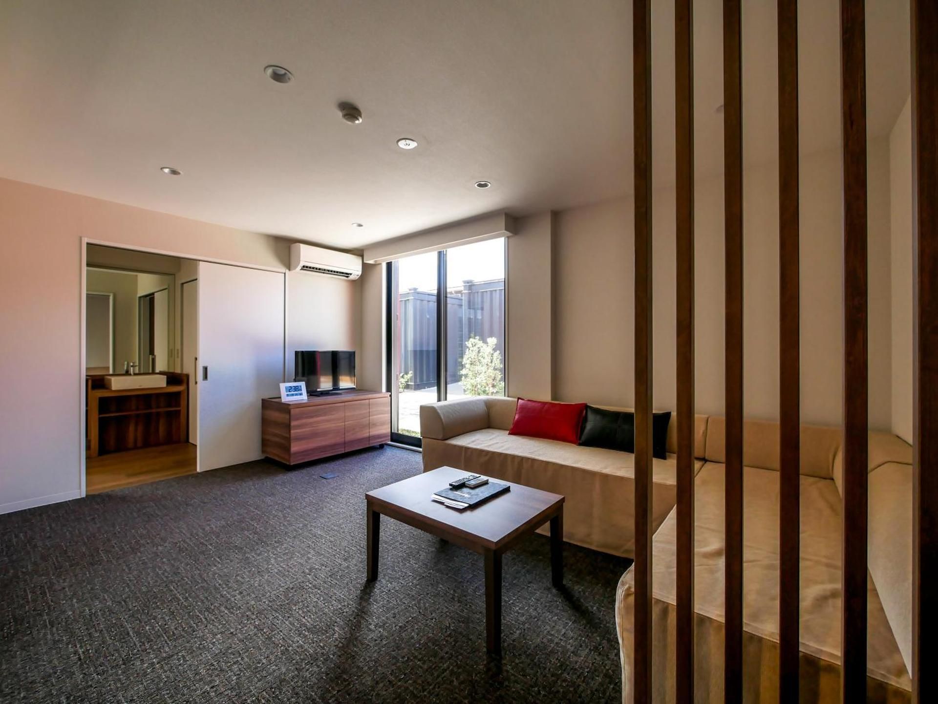 GRAN SUITE - No Pets