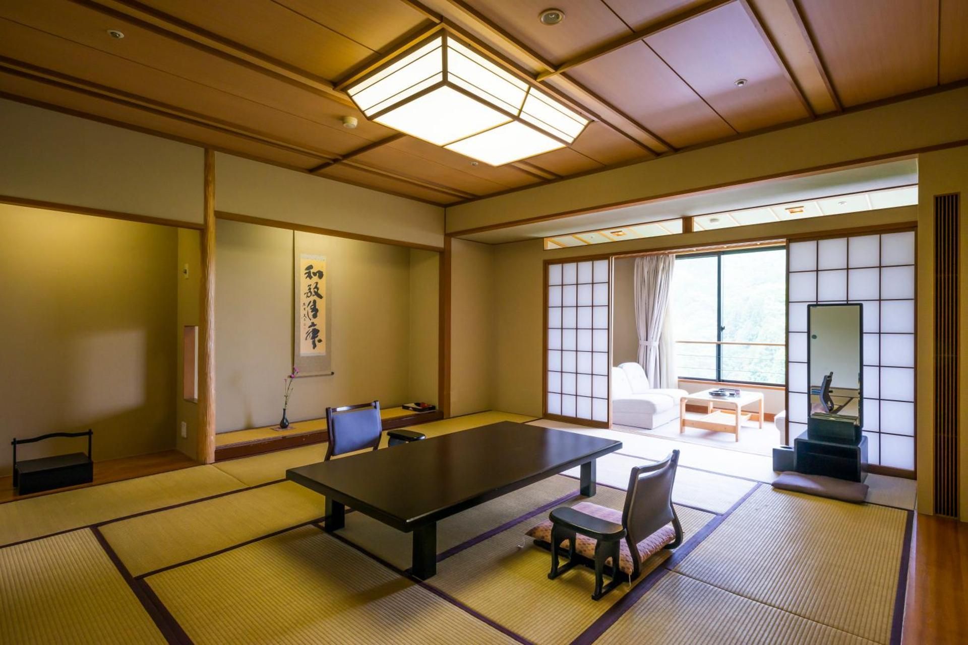 Japanese-Style Quadruple Room