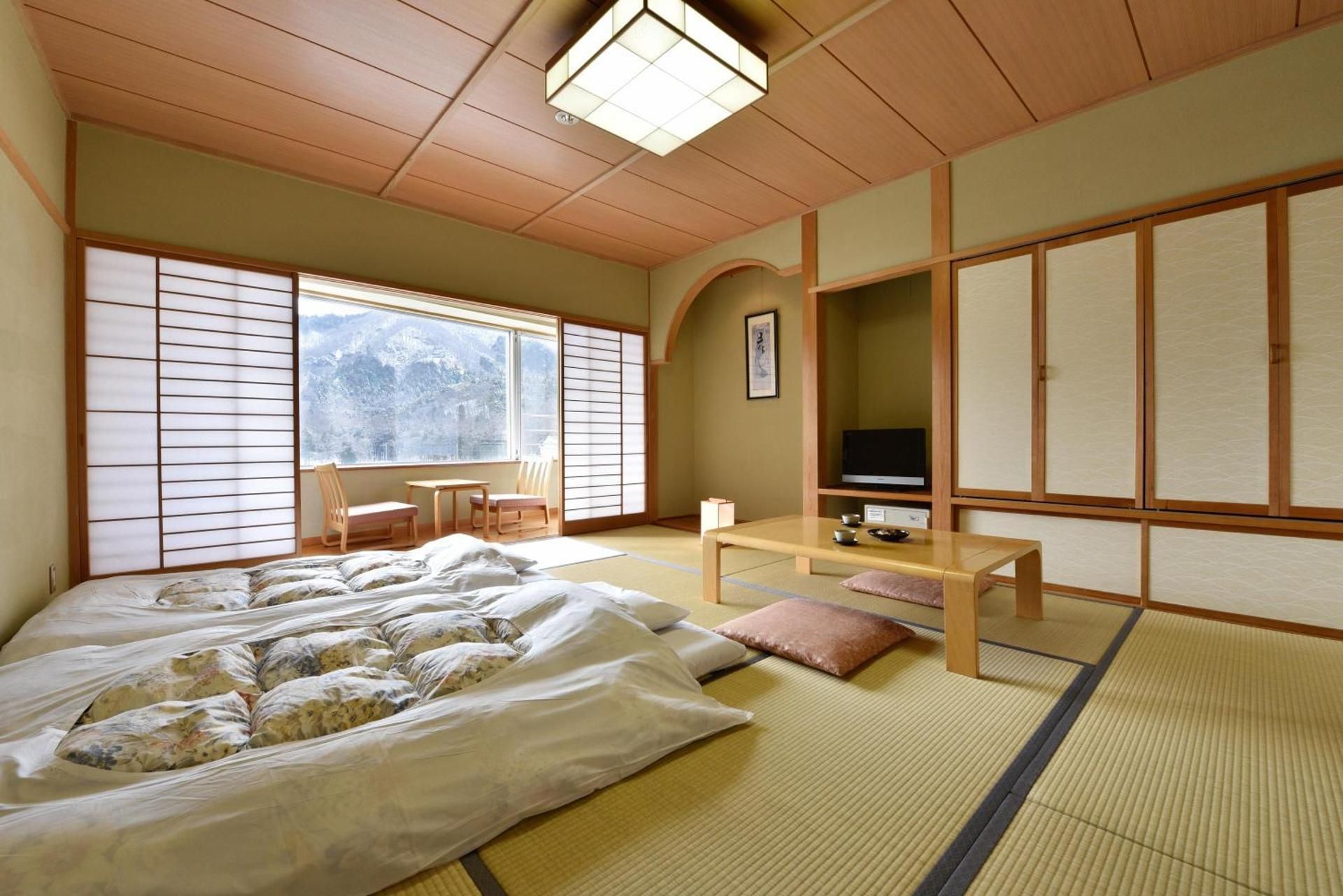 Japanese-Style Room