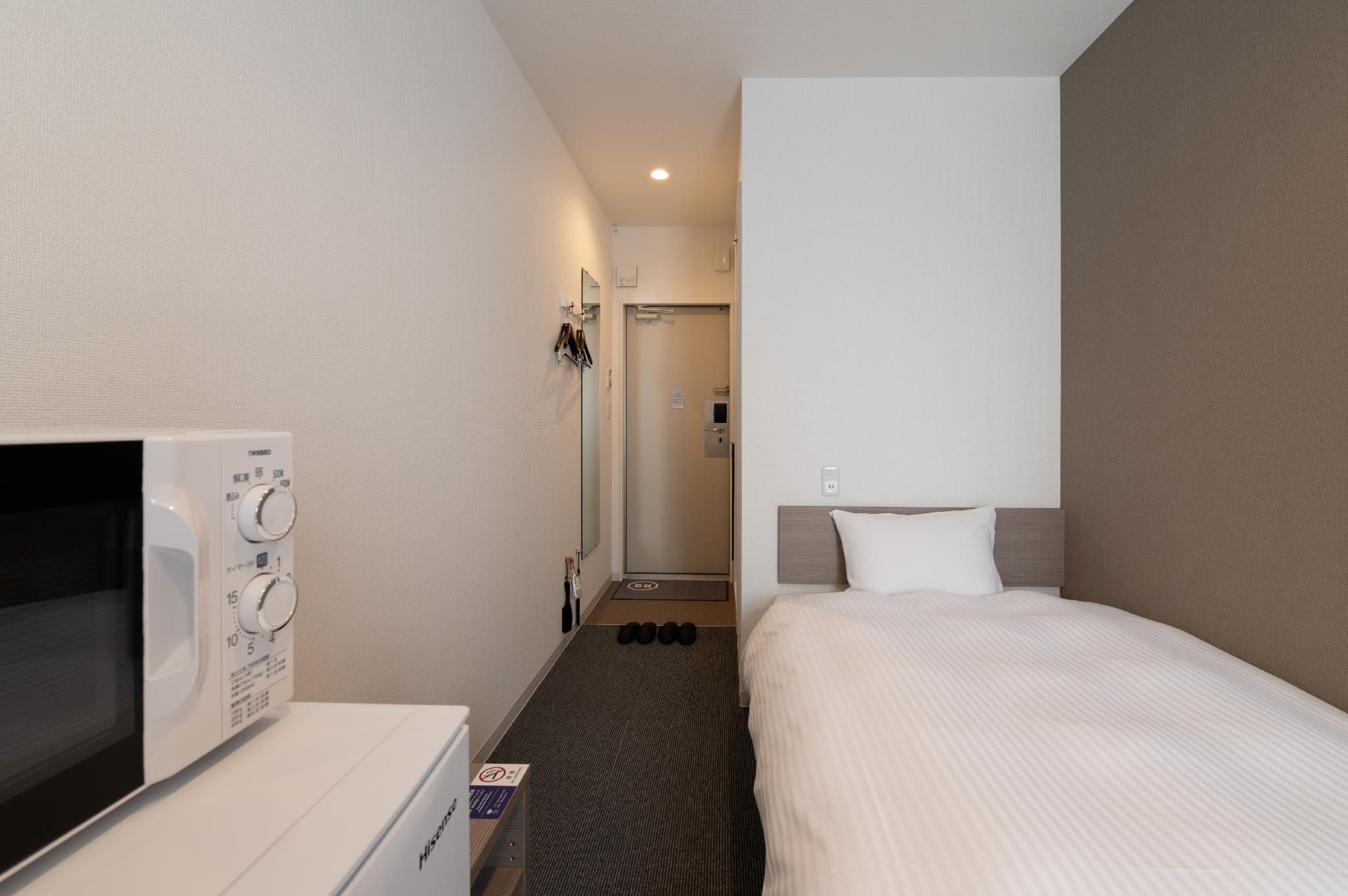 Twin Room - Non-Smoking