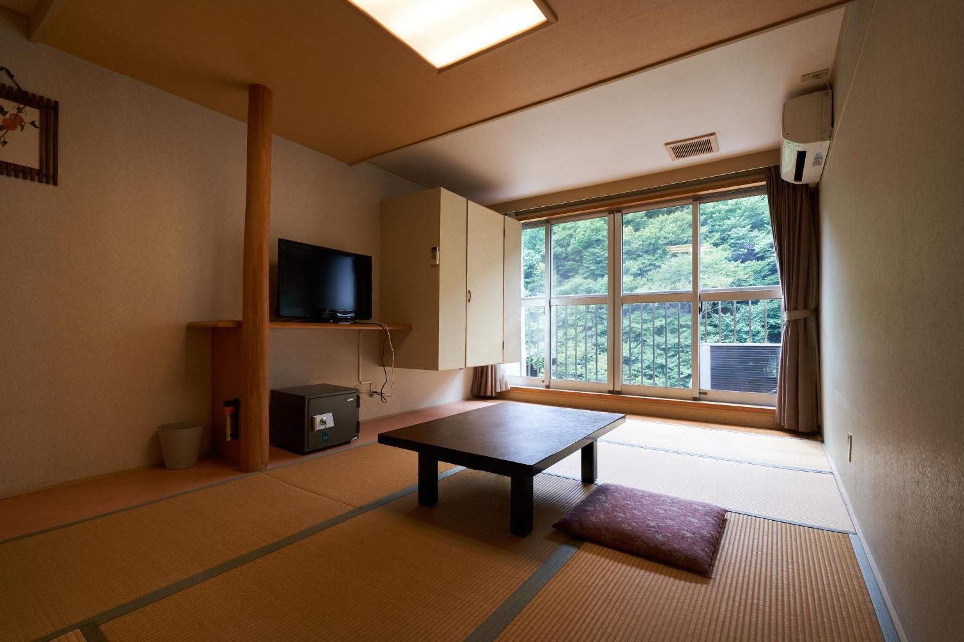 Double Room with Shared Bathroom