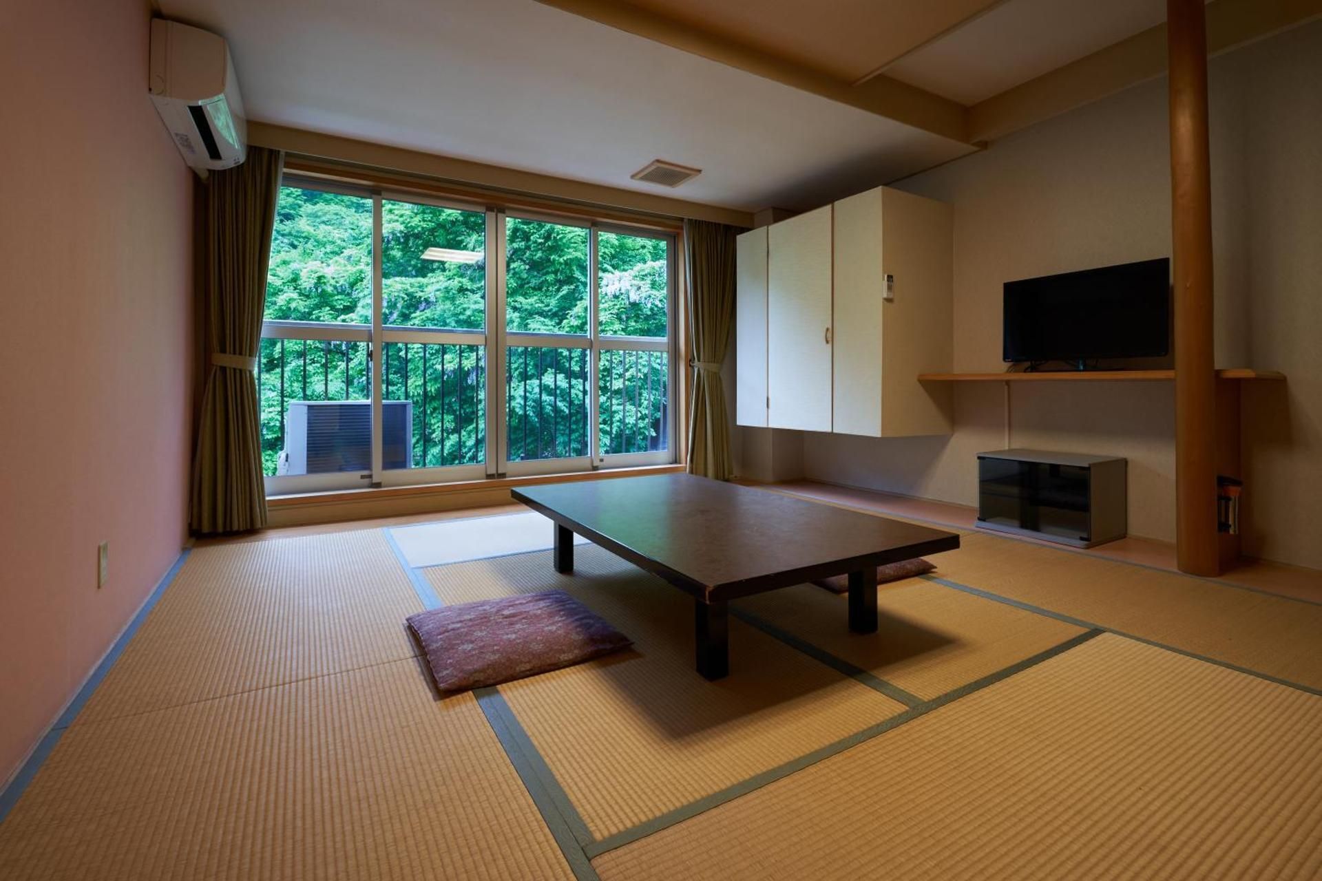 Triple Room with Shared Bathroom
