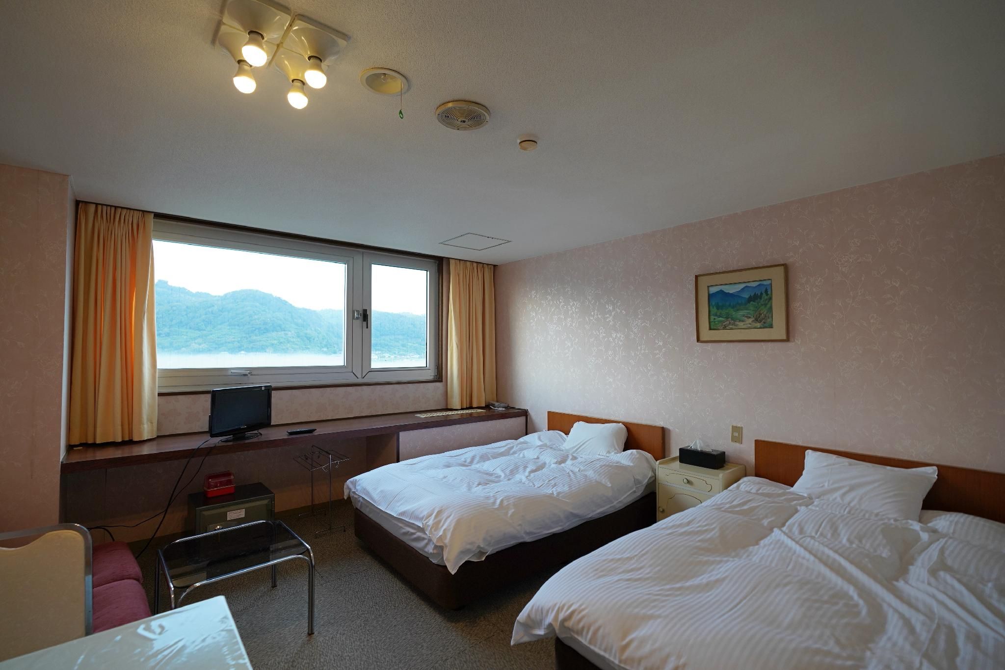 Western Style Room