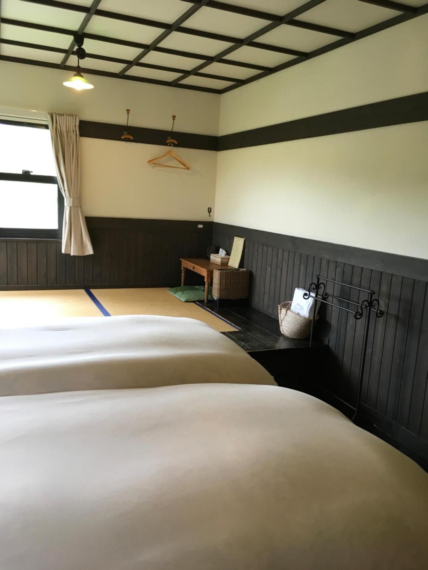 Room with Tatami Area with Shared Bathroom