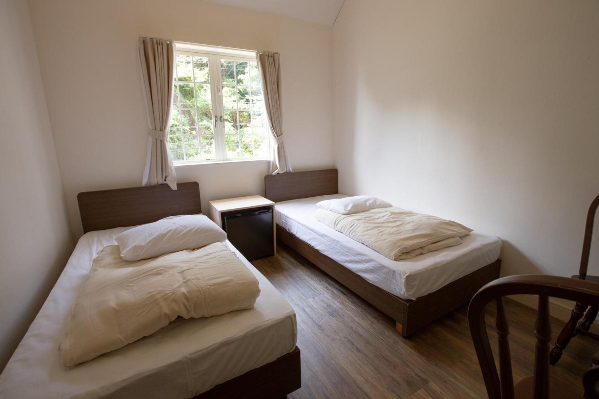 Large Twin Room