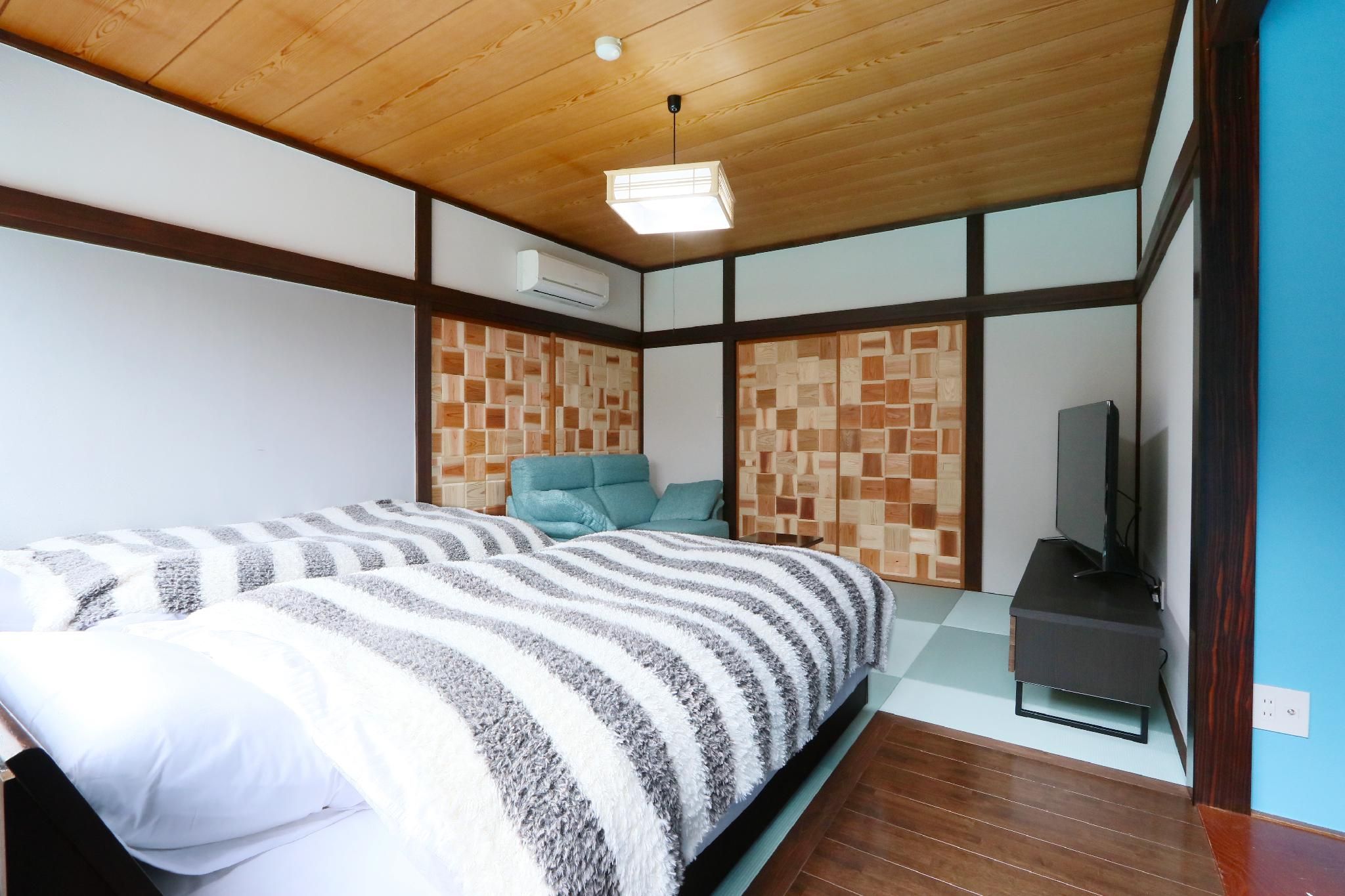 Main Building - 21sqm+ Japanese-Western Room with Open-Air Bath, No Pets