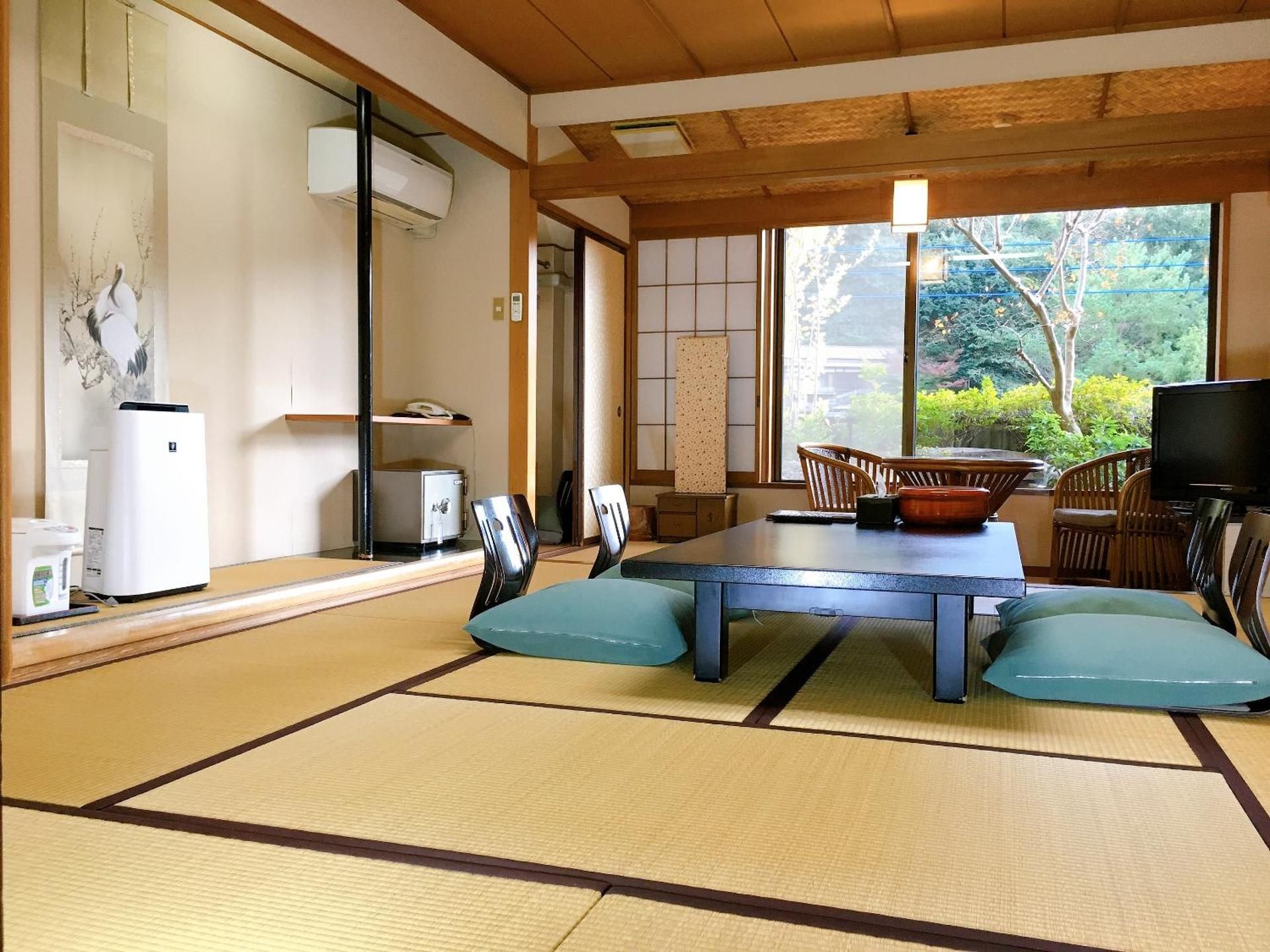 Standard Family Room