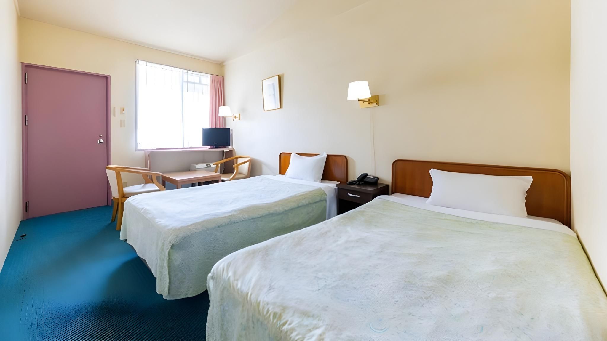 Twin Room - Non Smoking