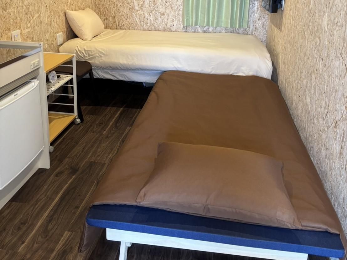 Single Room B - Non-Smoking