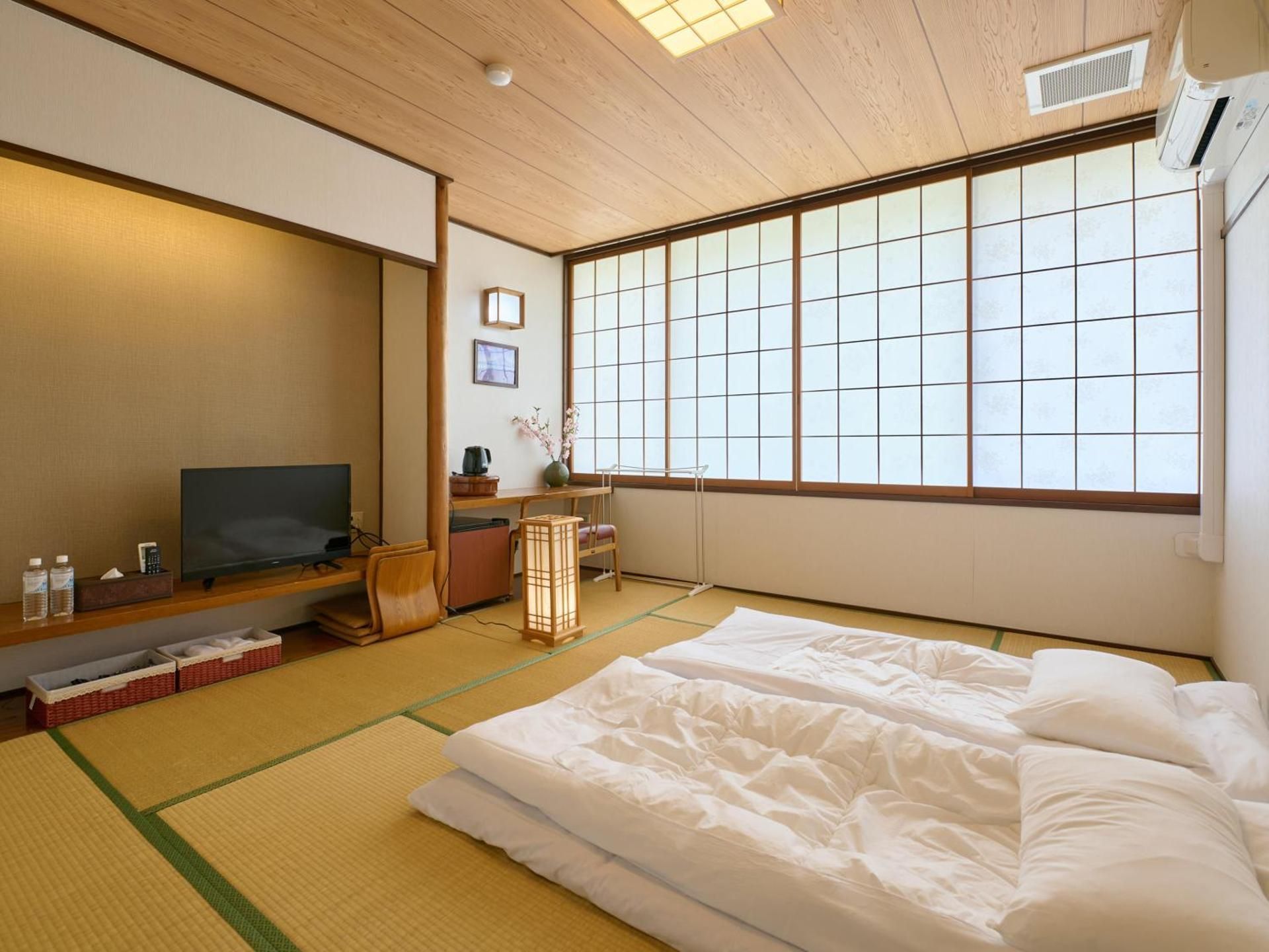 Japanese-Style Quadruple Room