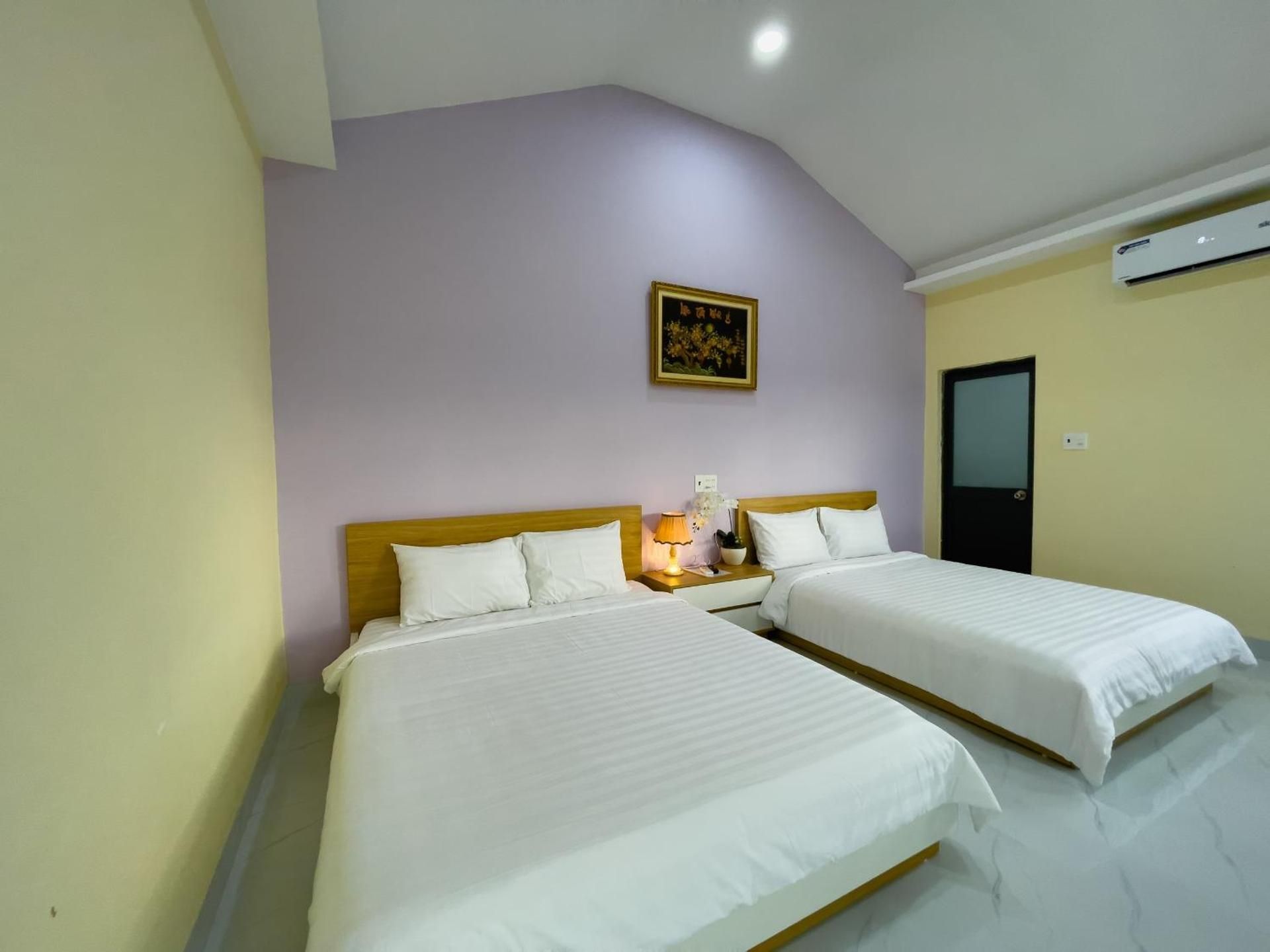 Triple Room with Lake View