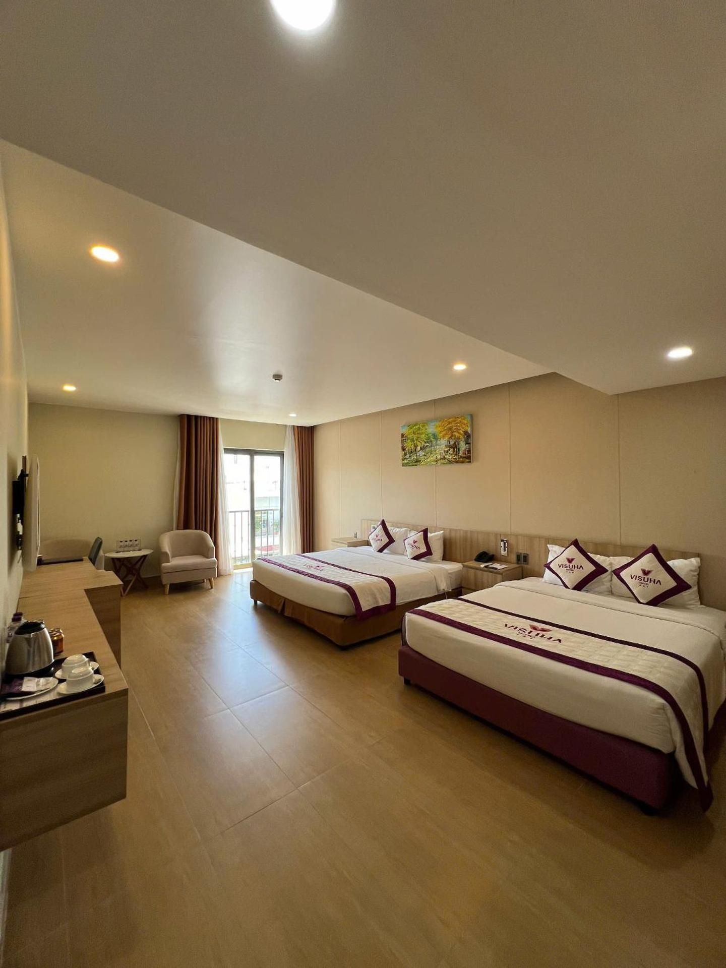 VISUHA HOTEL Standard family room 2