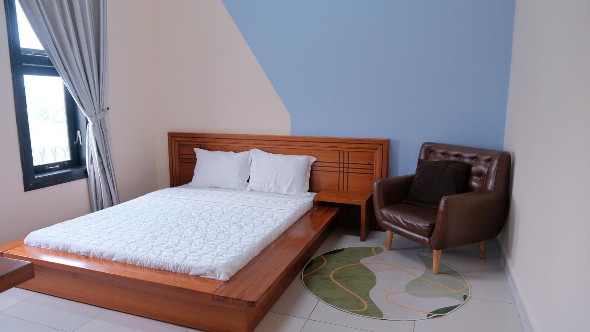 Double Room with Interior Balcony