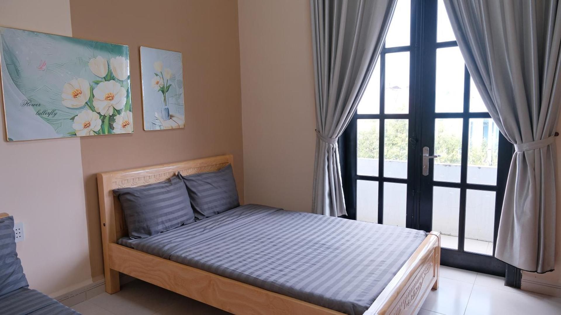 Triple Room with Balcony