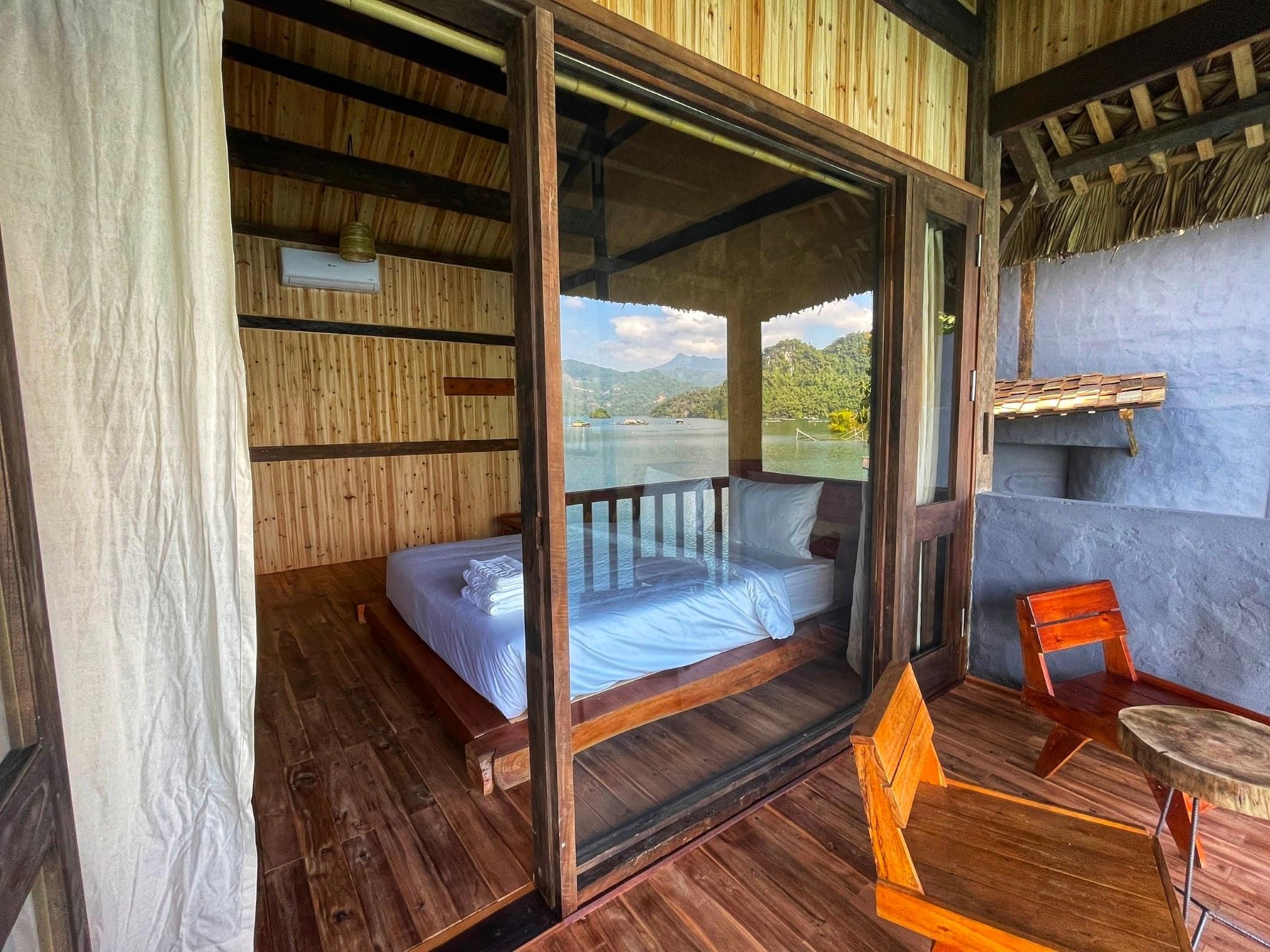 Deluxe Bungalow