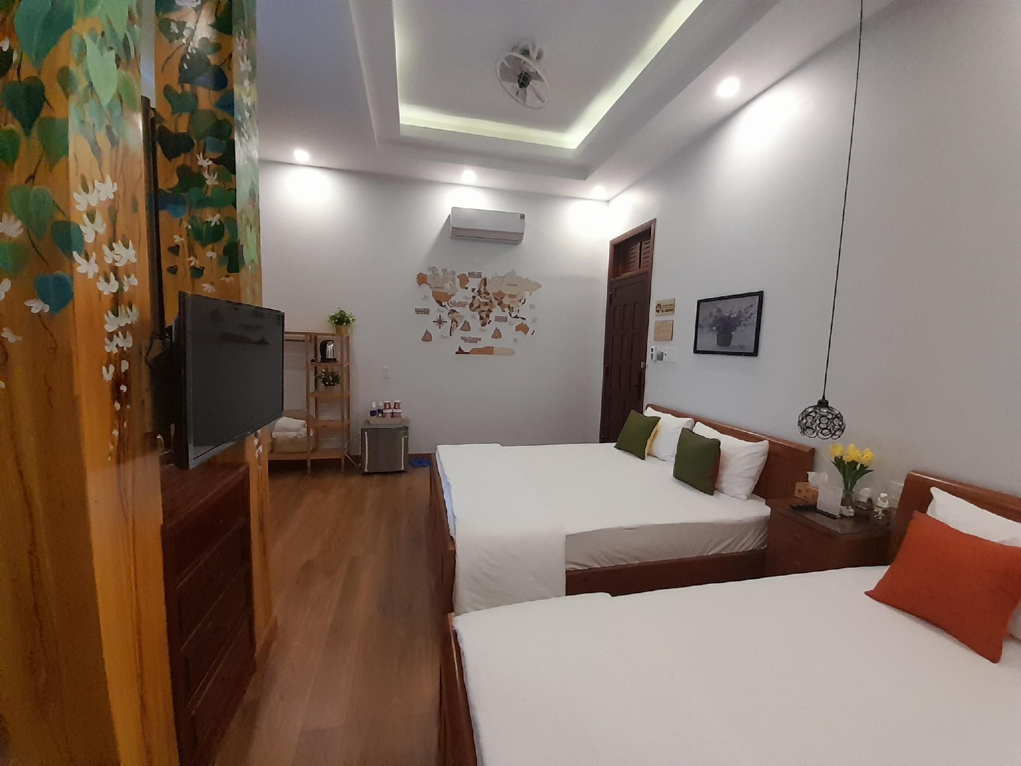 King Room with Two King Beds