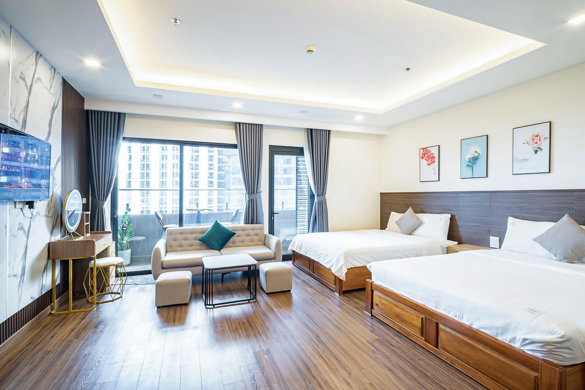 Three-Bedroom Ocean View Apartment