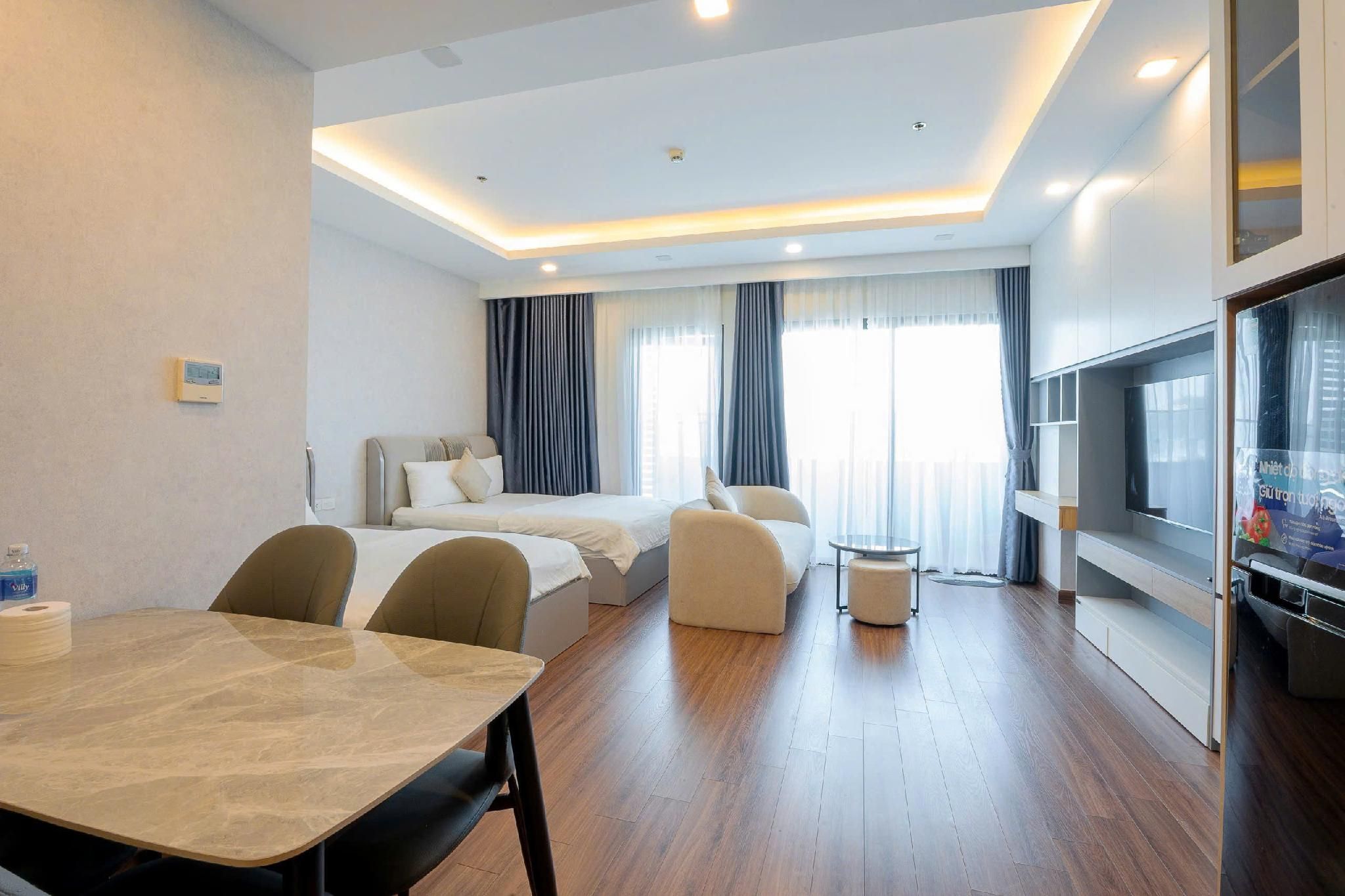 Studio Apartment Sea View with Balcony