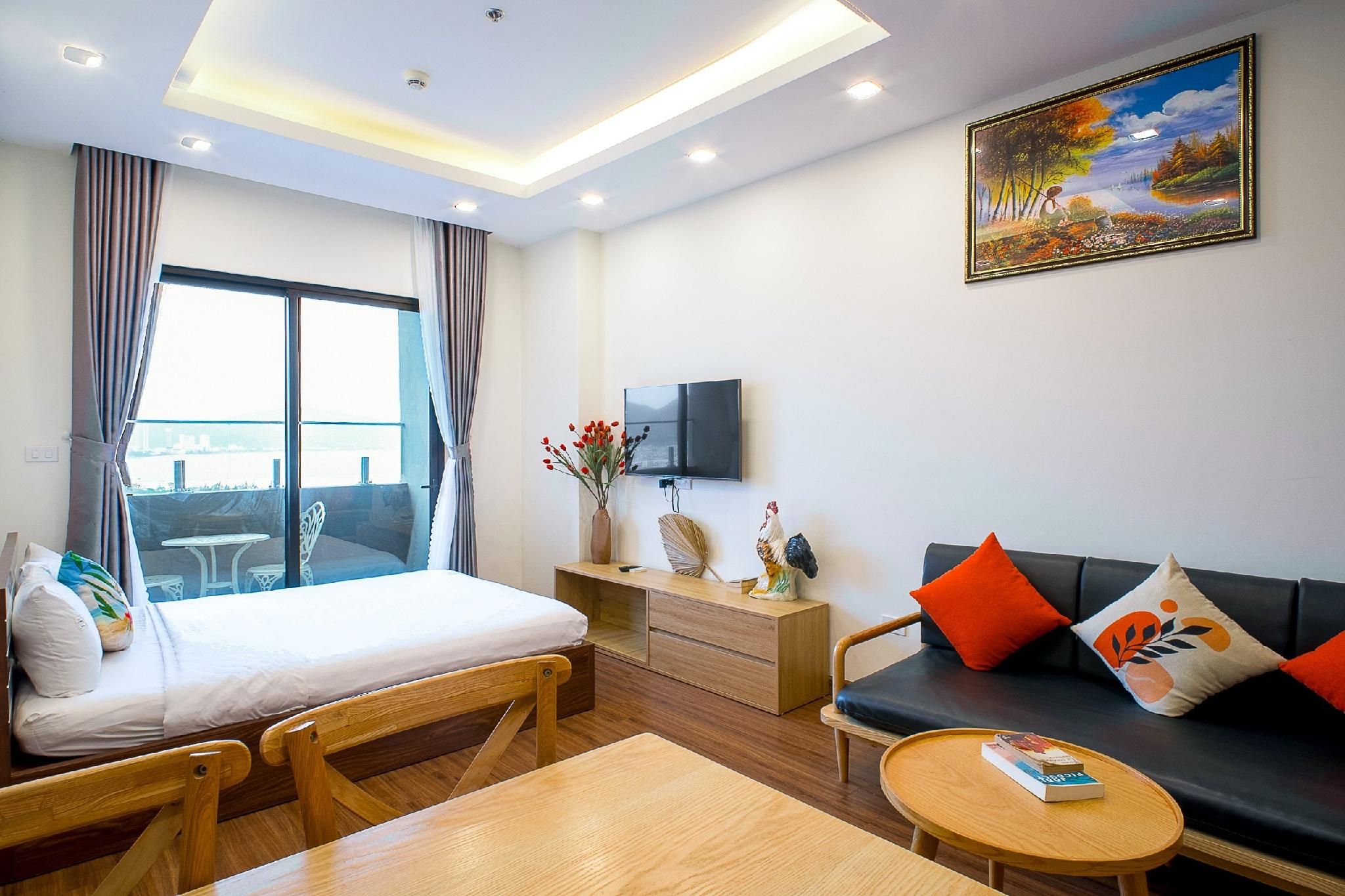 Two-Bedroom Apartment with Sea View