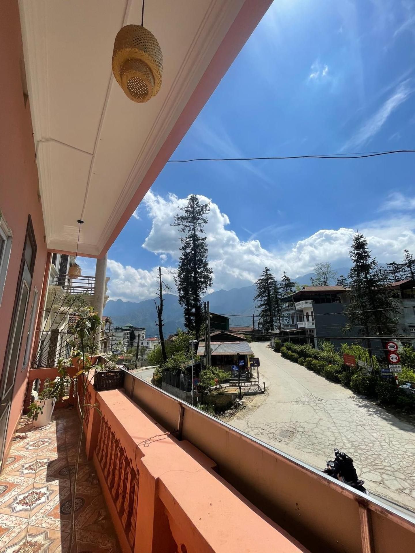 Twin Room with Mountain View