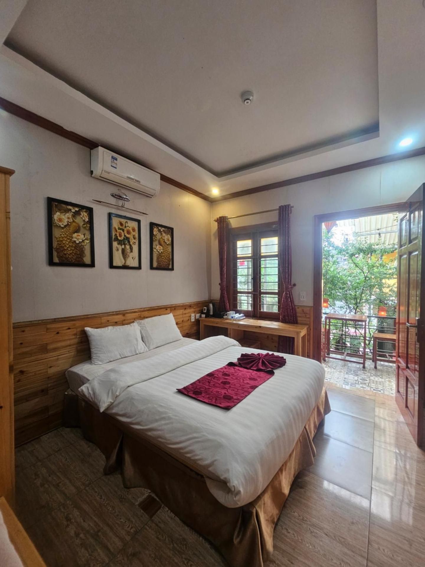 Deluxe Double or Twin Room with Garden View