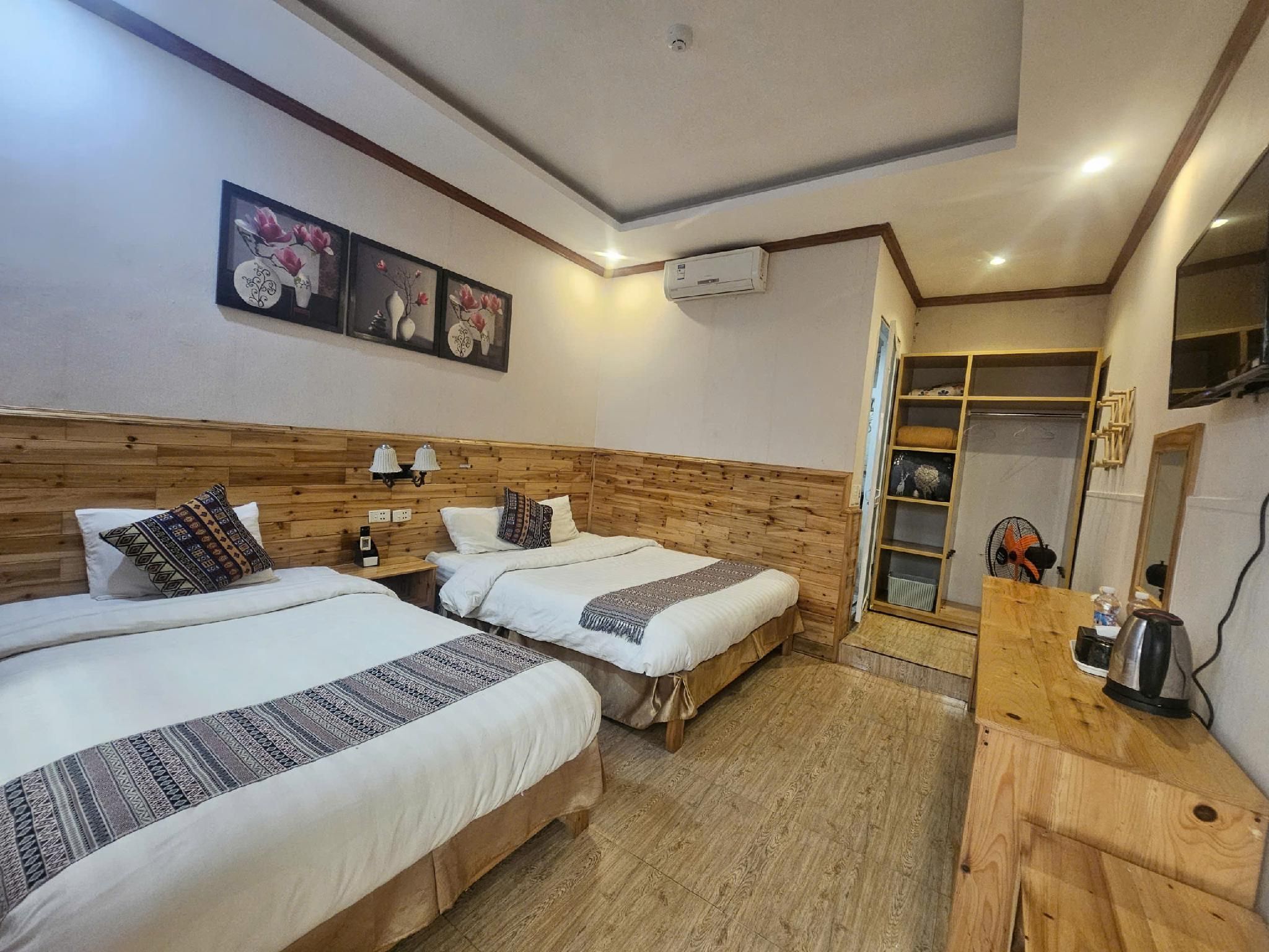 Twin Room A