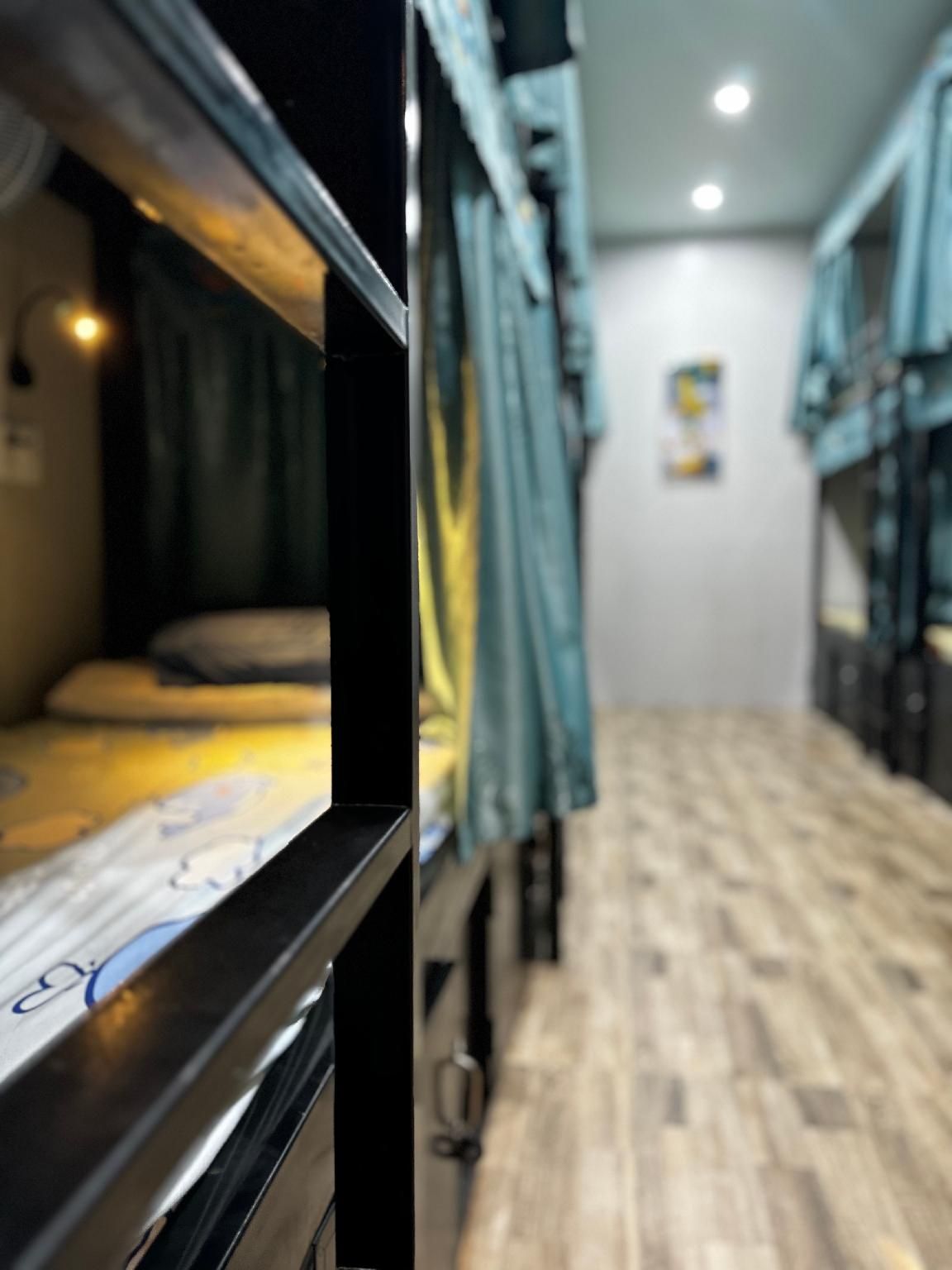 Dolphins Hostel - Riverside Hoi An Bunk Bed in Female Dormitory Room 2