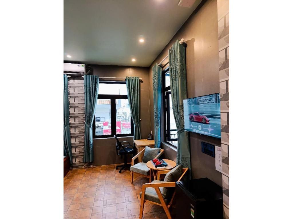 Dolphins Hostel - Riverside Hoi An