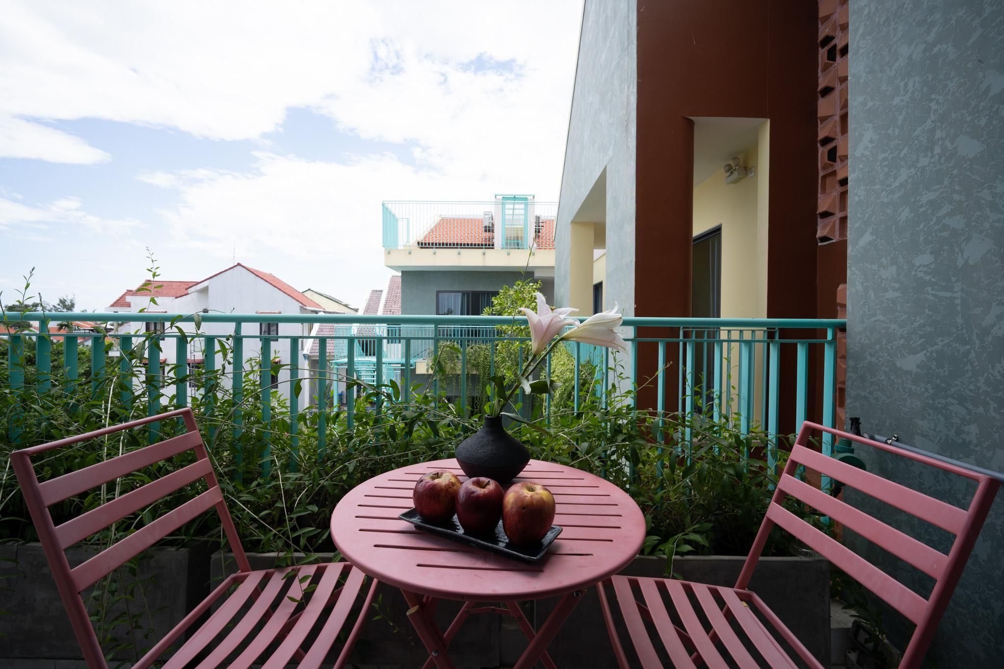 Family Connecting Rooms with Balcony