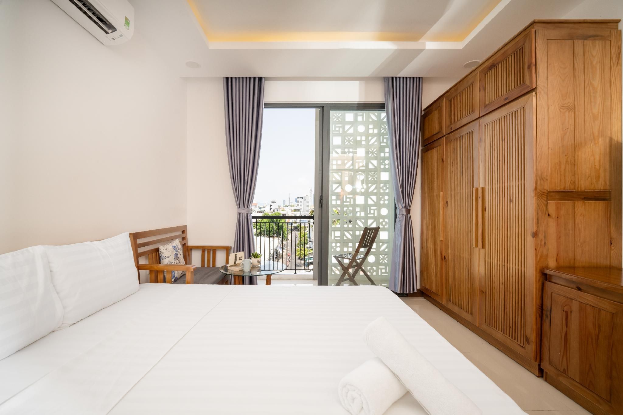 Deluxe Apartment