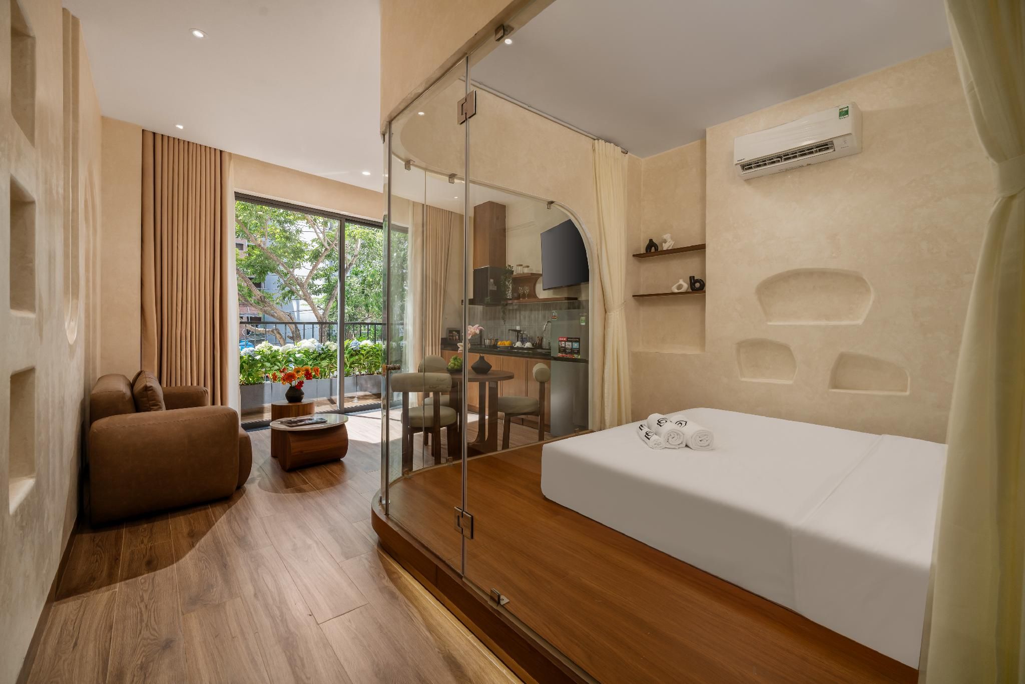 One-Bedroom Apartment - Garden View