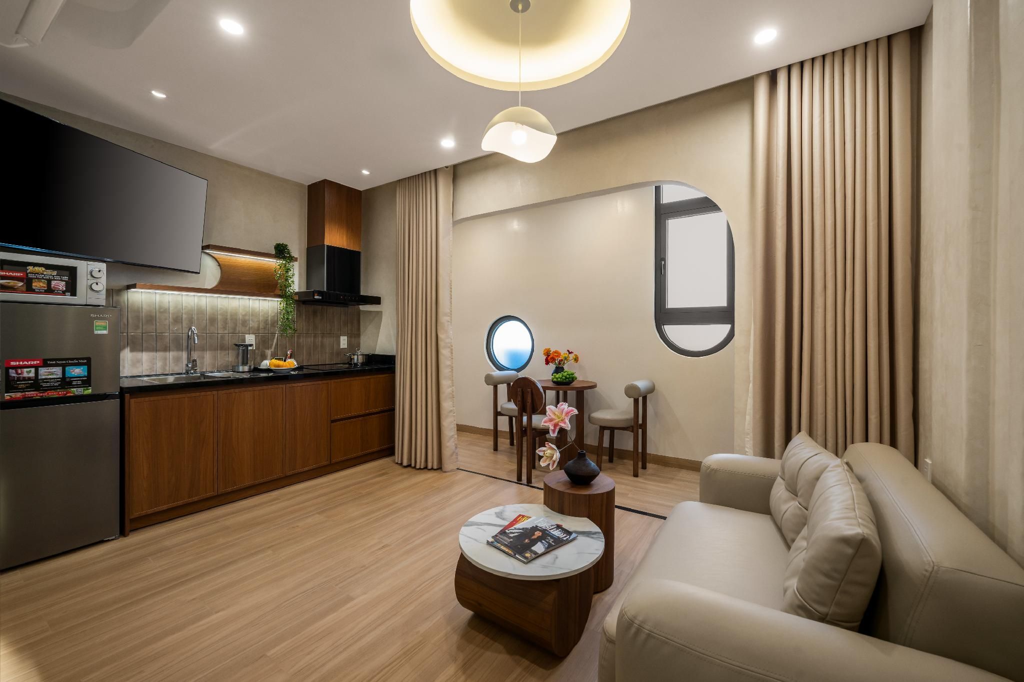 Classic One-Bedroom Apartment