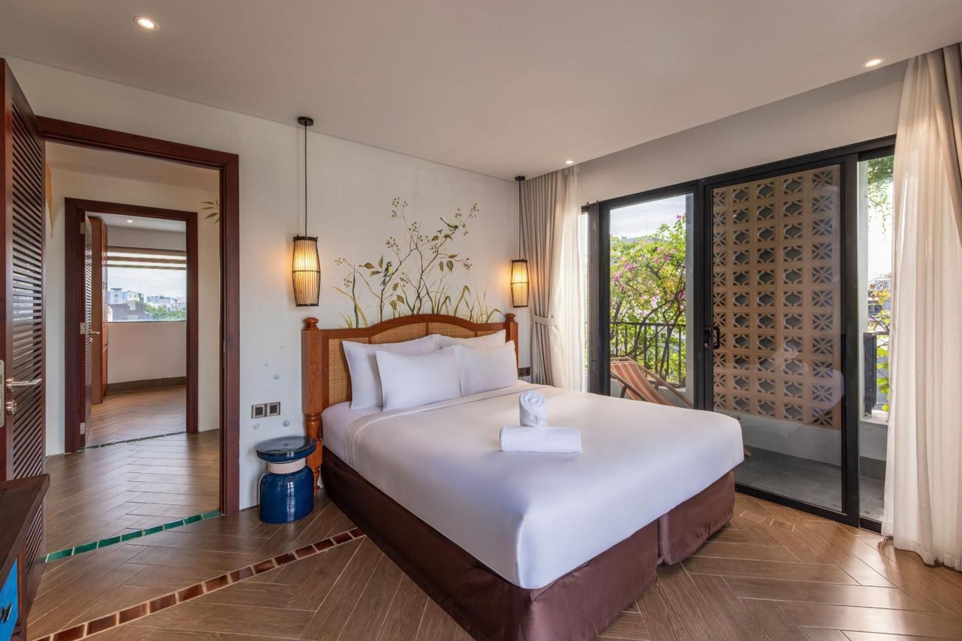 Two-Bedroom Apartment with Balcony