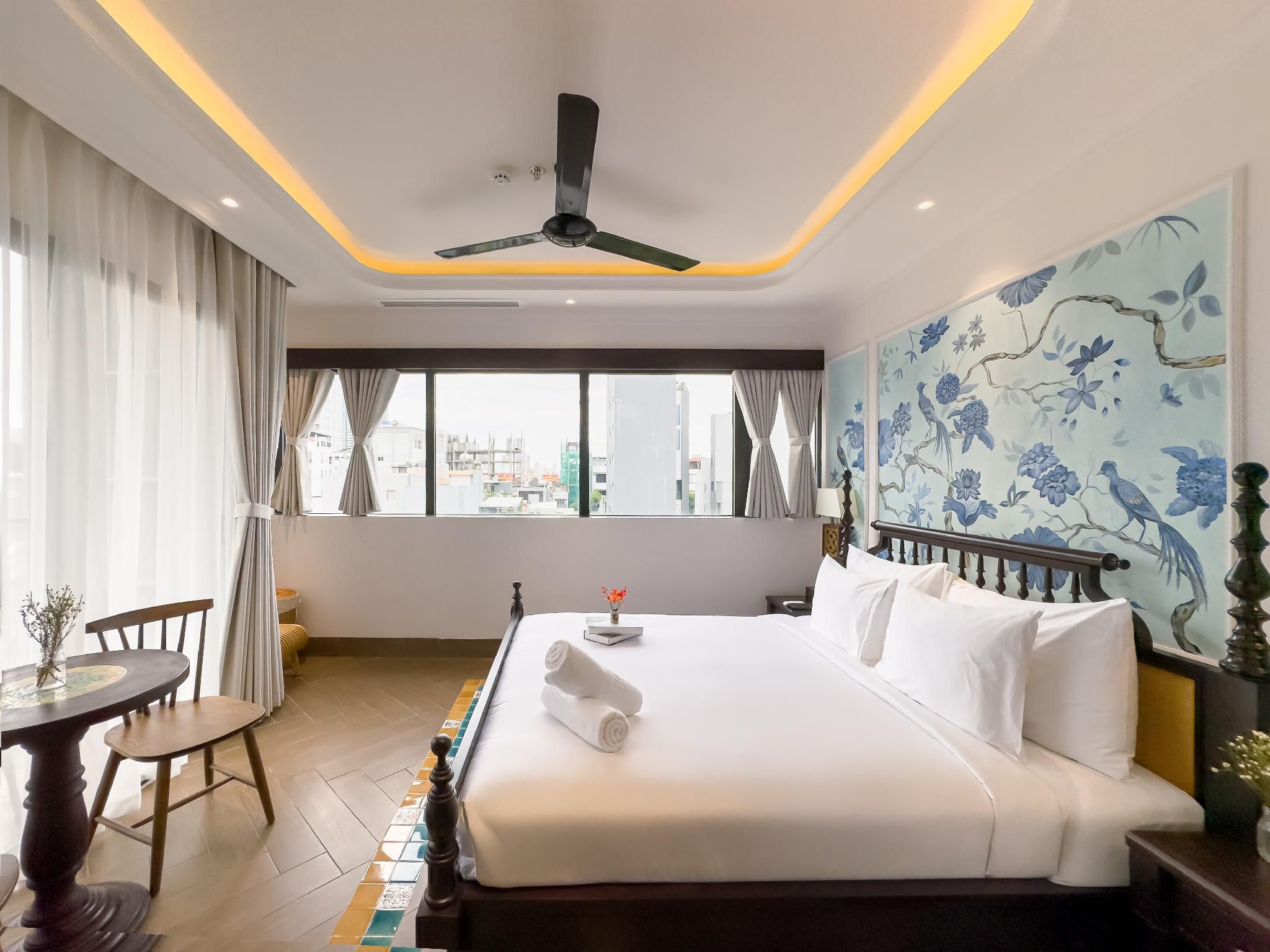 Deluxe Studio With Balcony