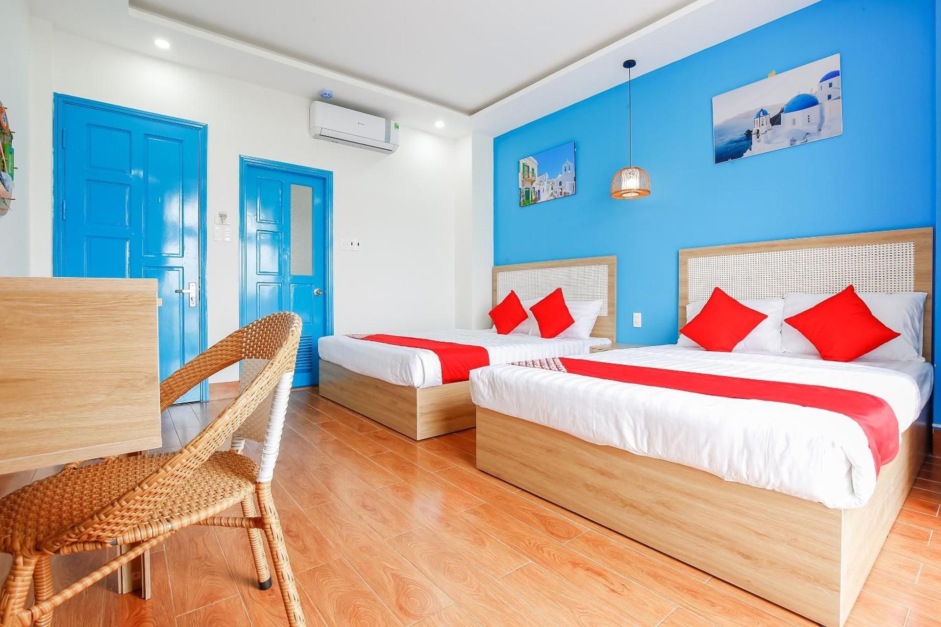 Deluxe Family Room