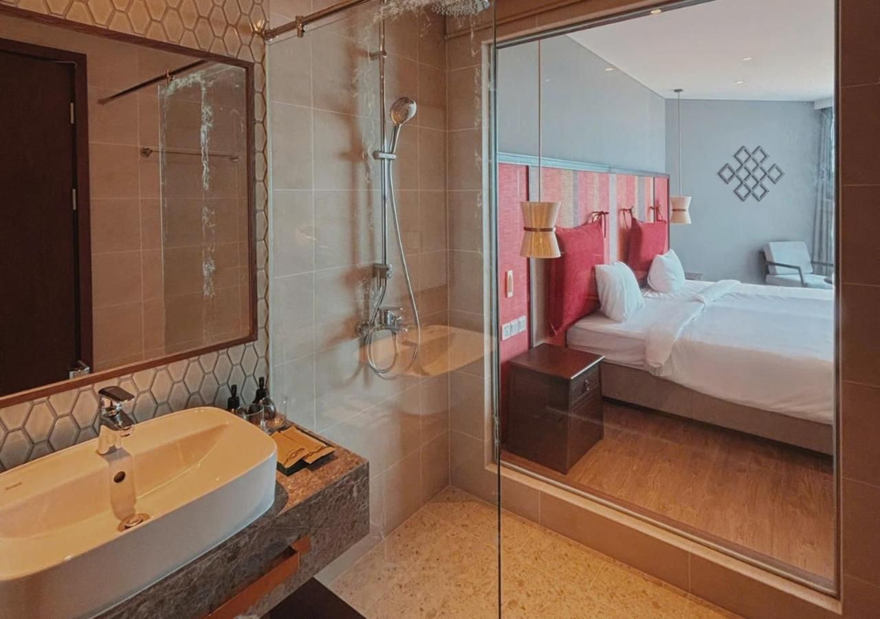 Deluxe Twin Room with Sea View