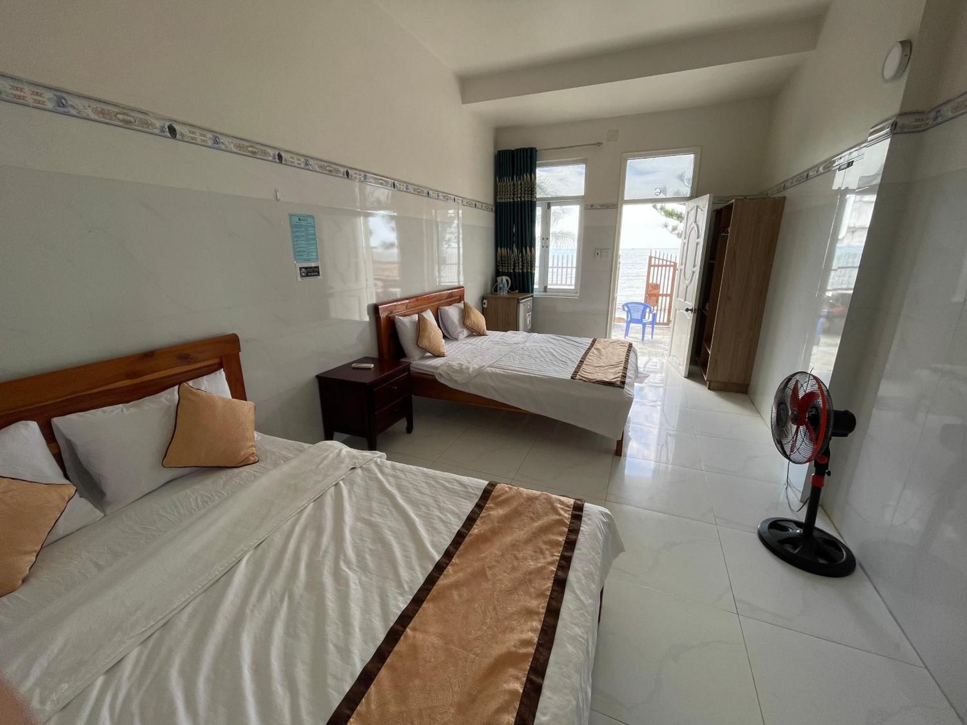 Quadruple Room with Sea View