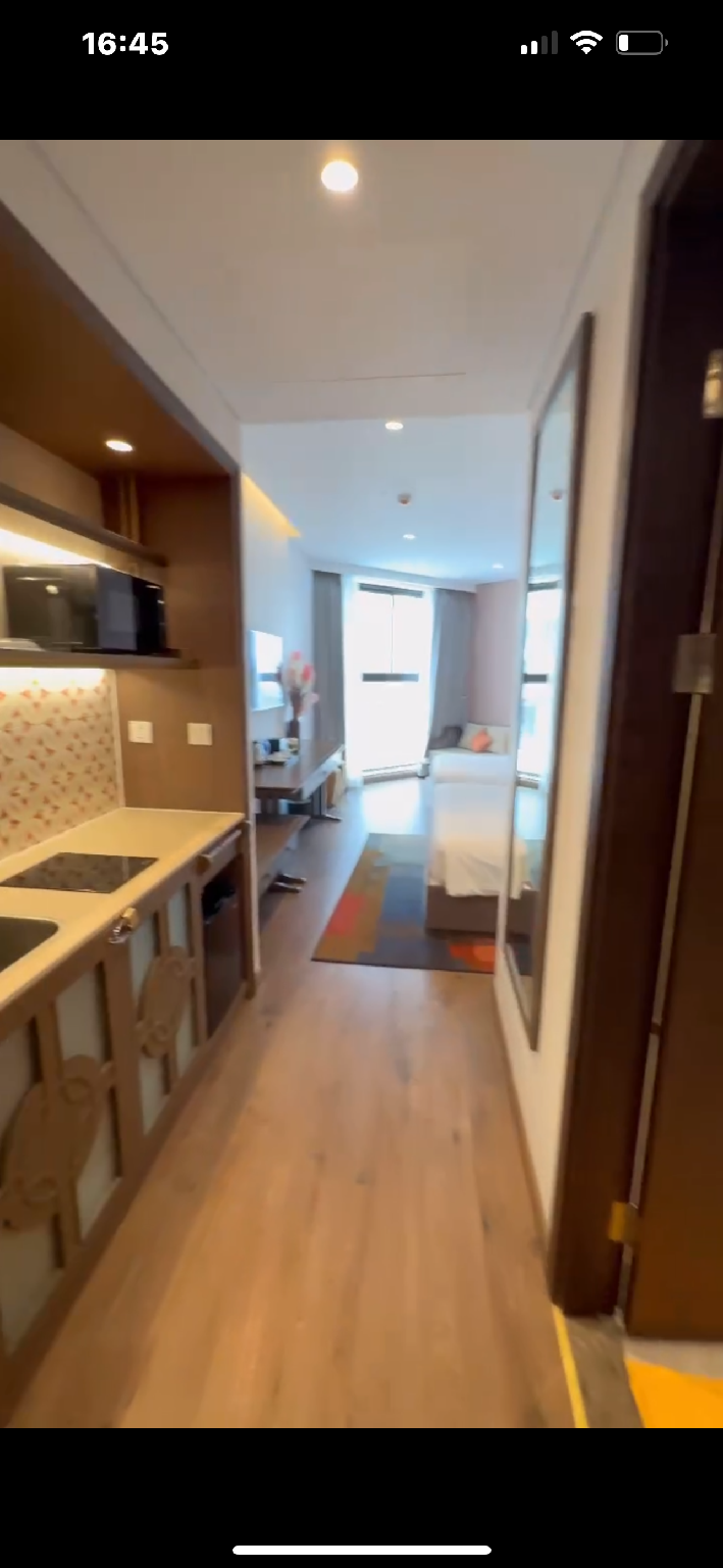 Executive Room