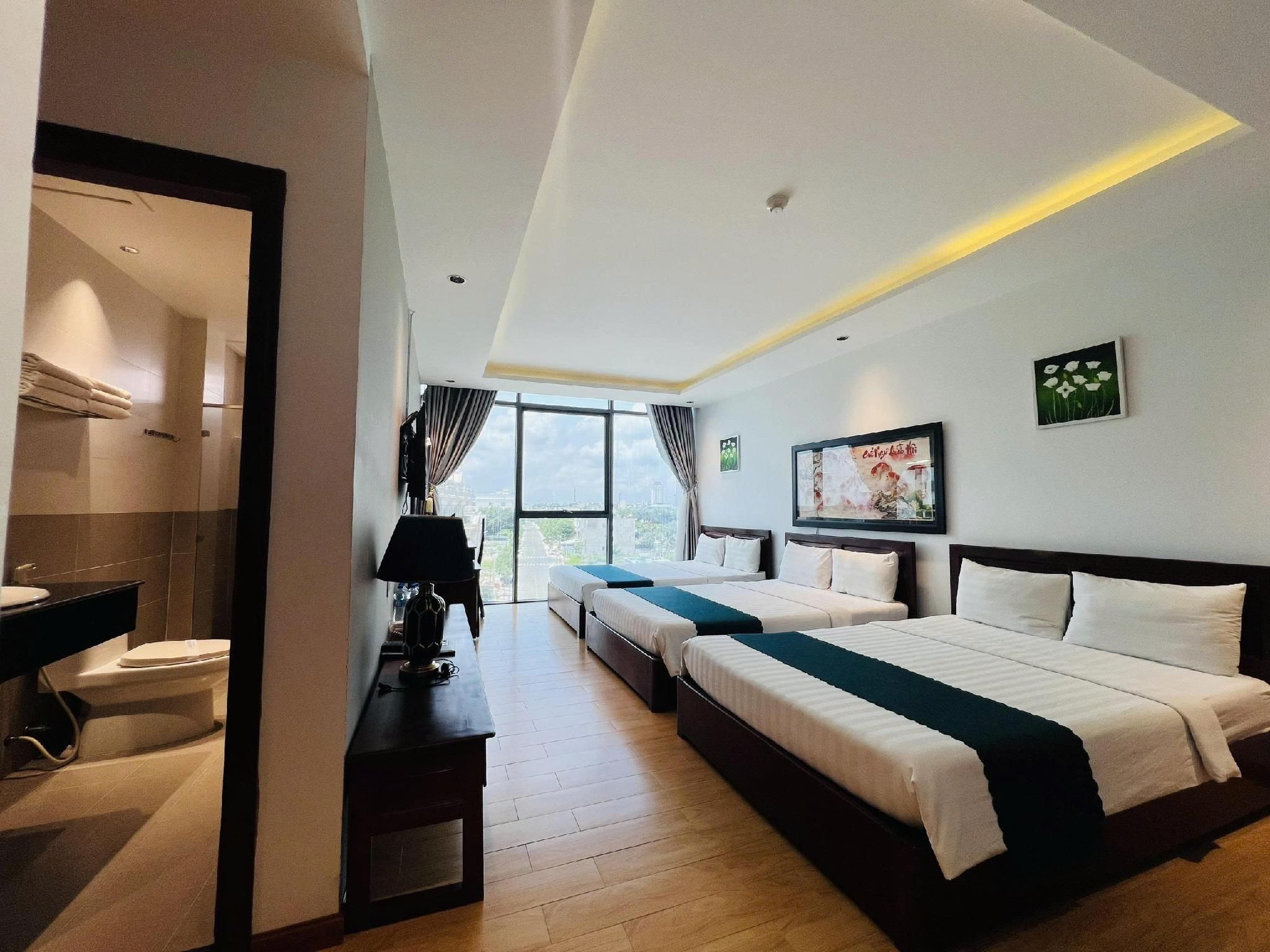 Triple Room