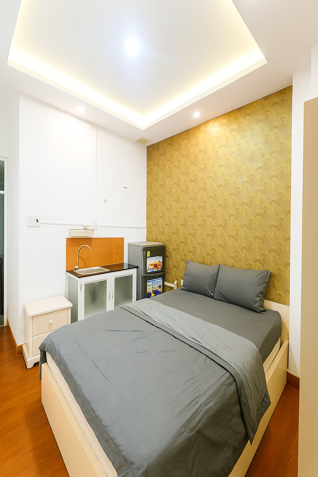 Deluxe Double Room with Bathtub