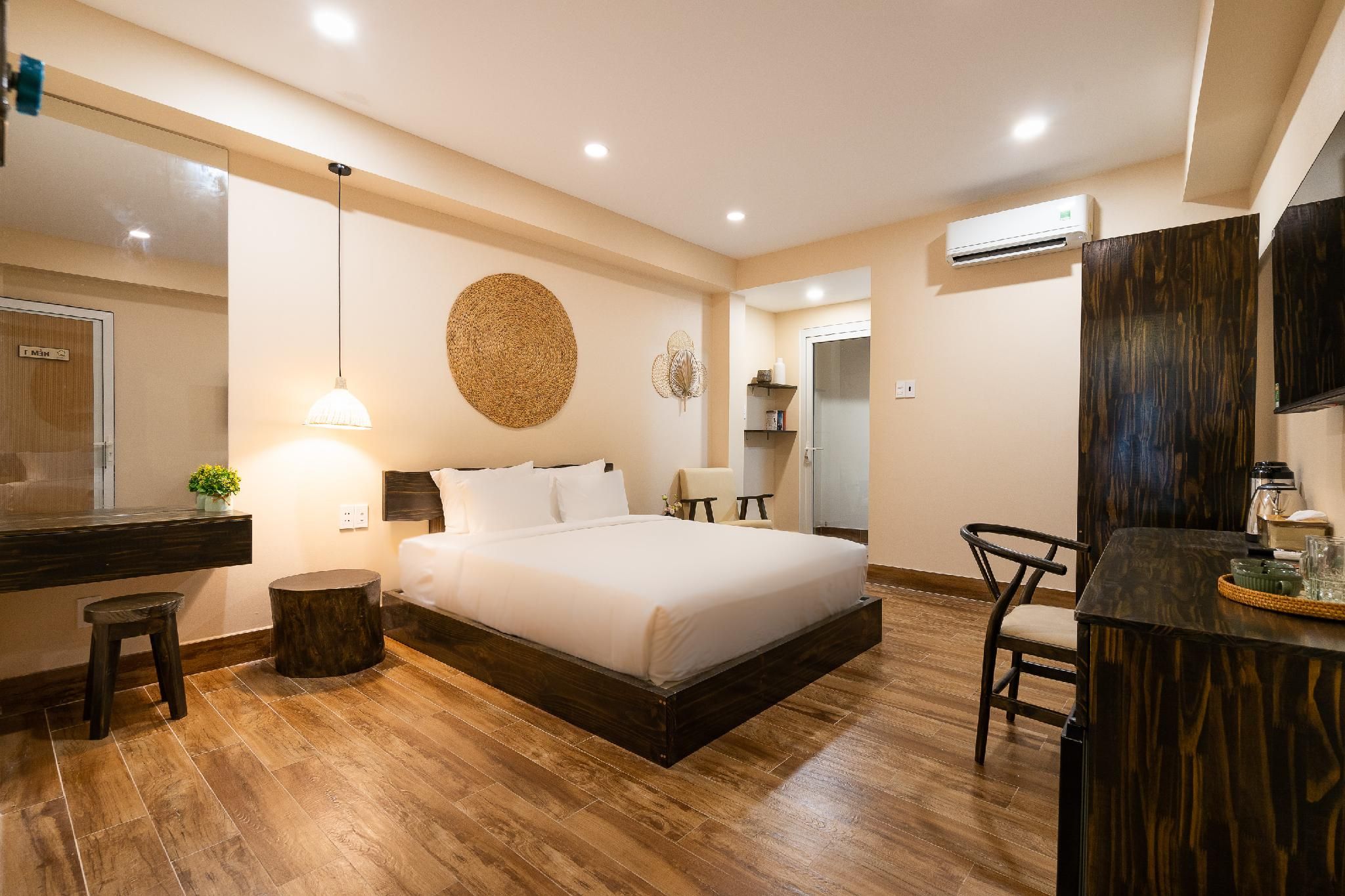 Standard - 1 Double Bed