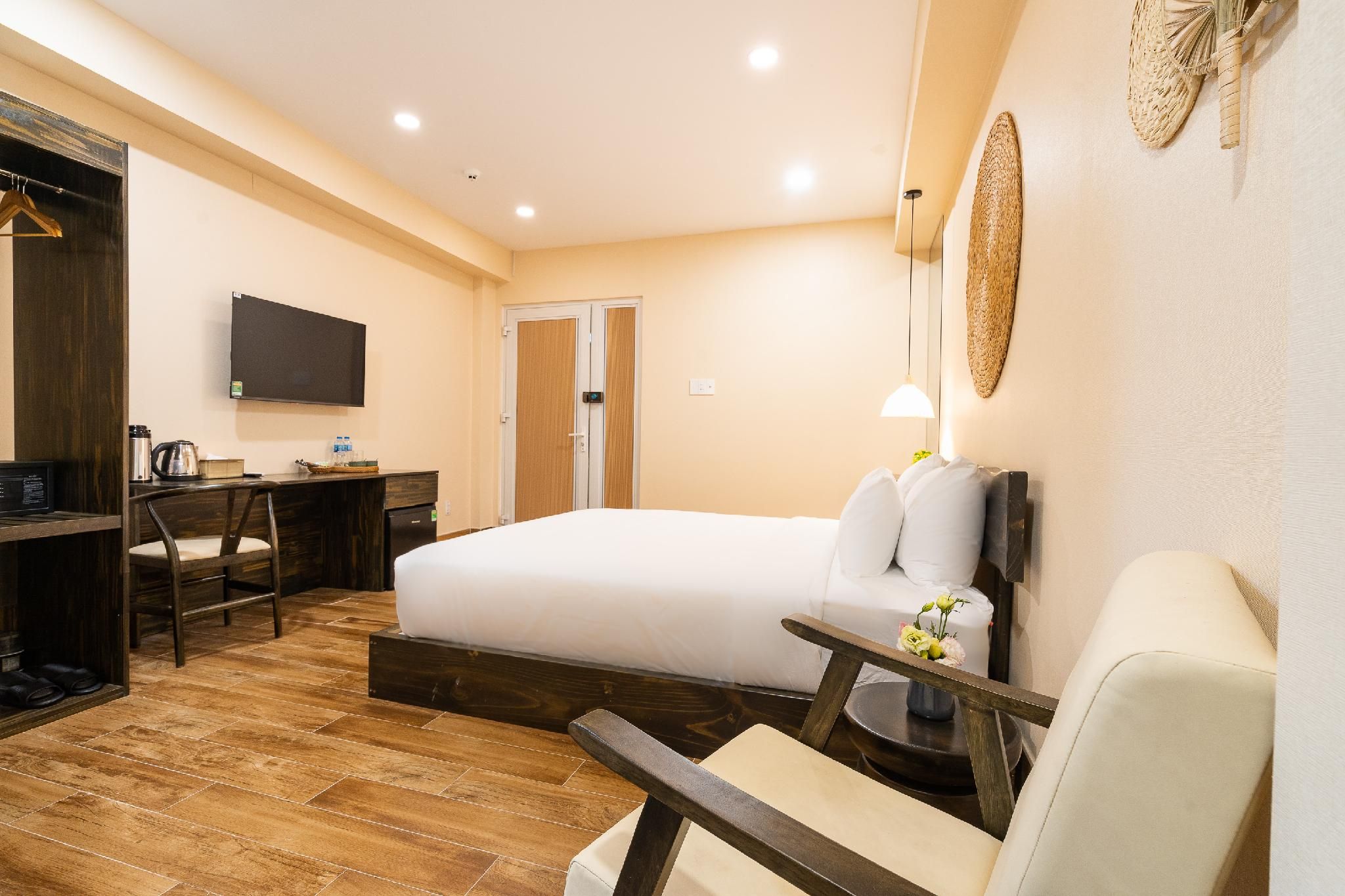 Standard - 1 Double Bed
