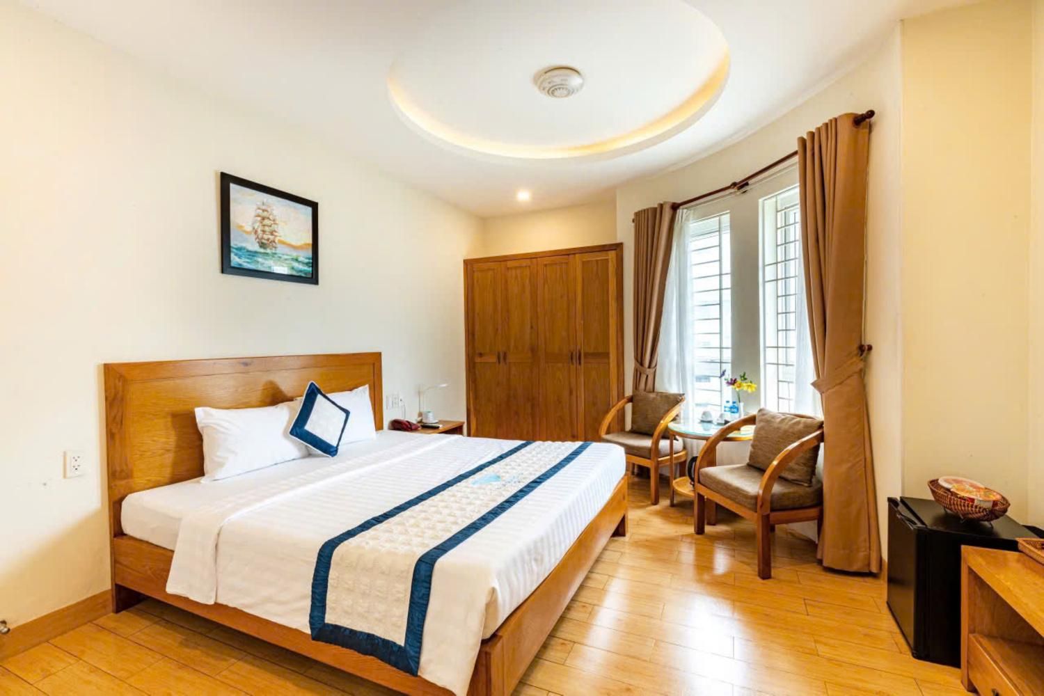 Suite with City View