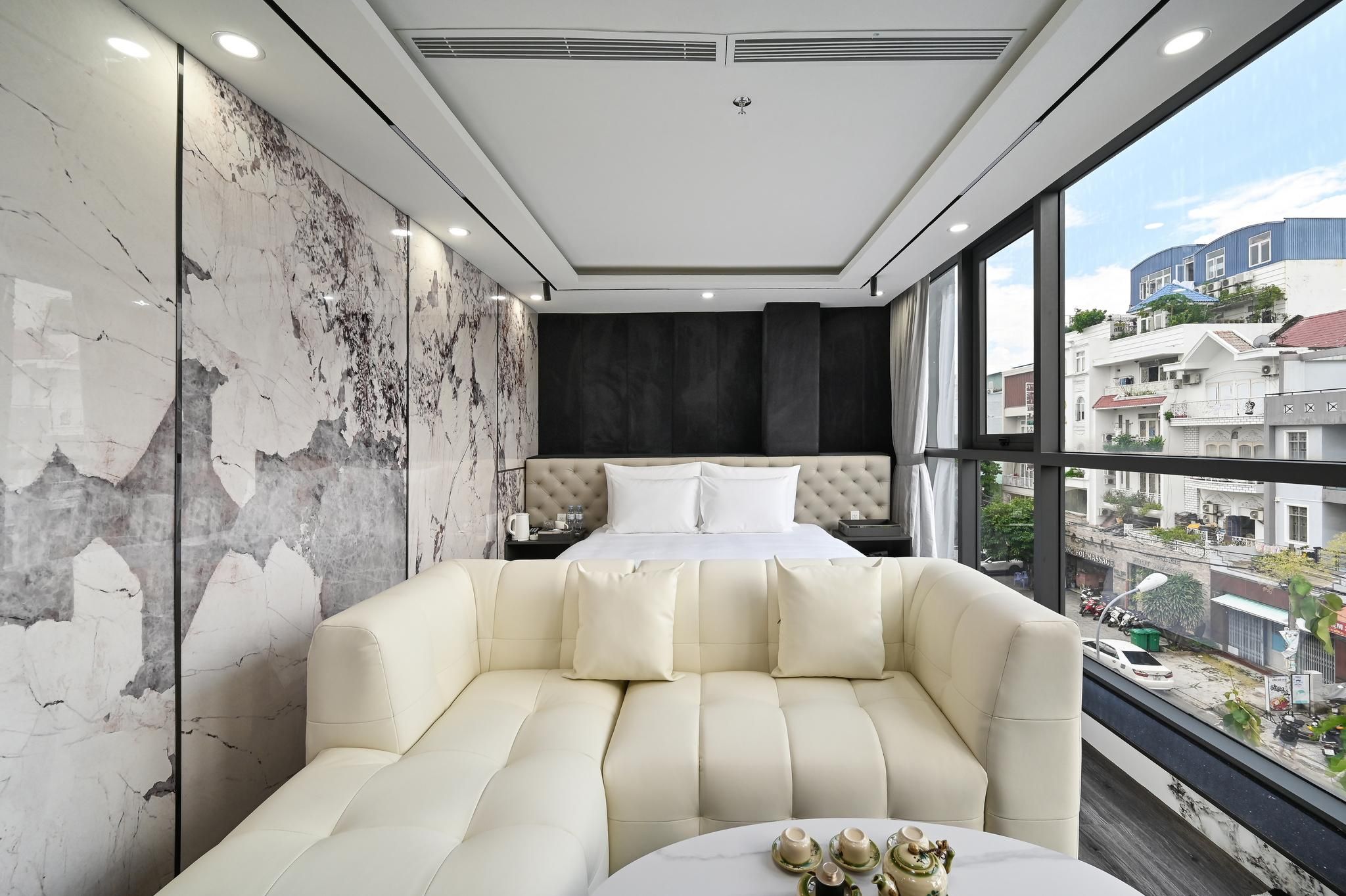 Suite Double City View