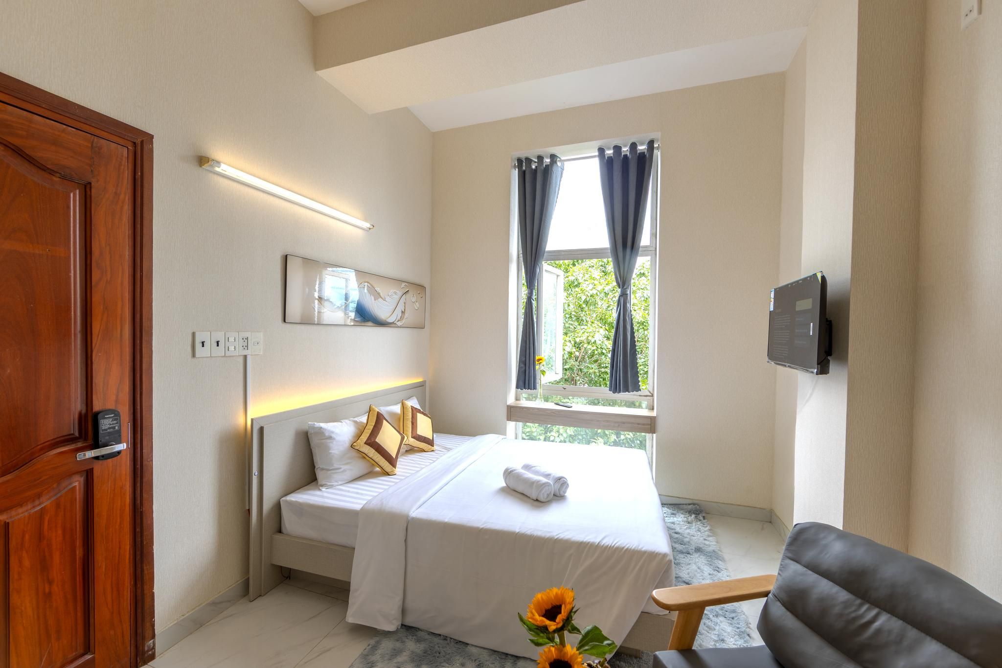 Superior Park View Room