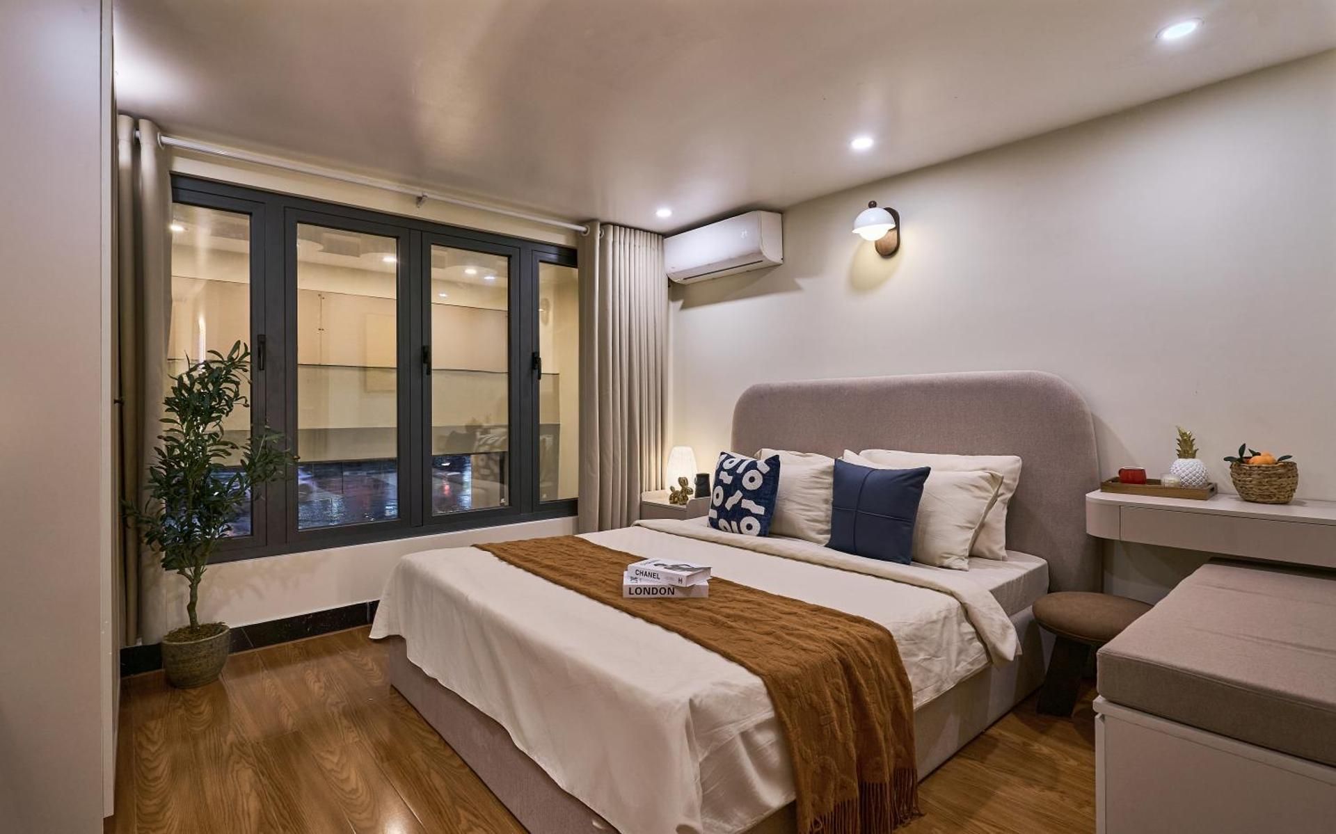 Deluxe Double Room with Castle View