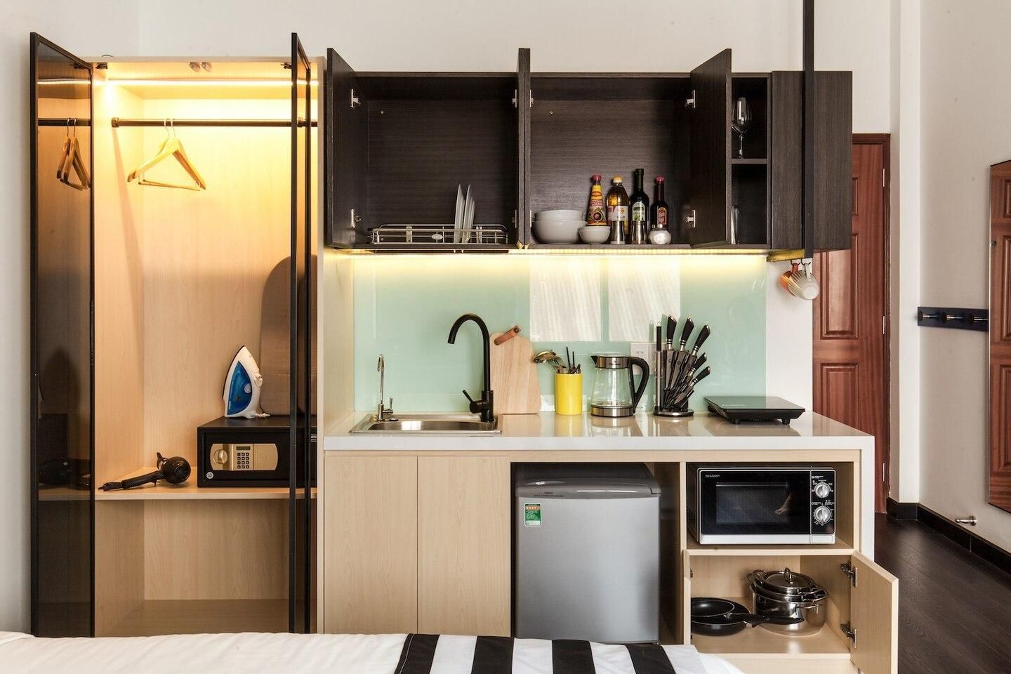 Central Studio 4B @ Ben Thanh Market by CIRCADIAN